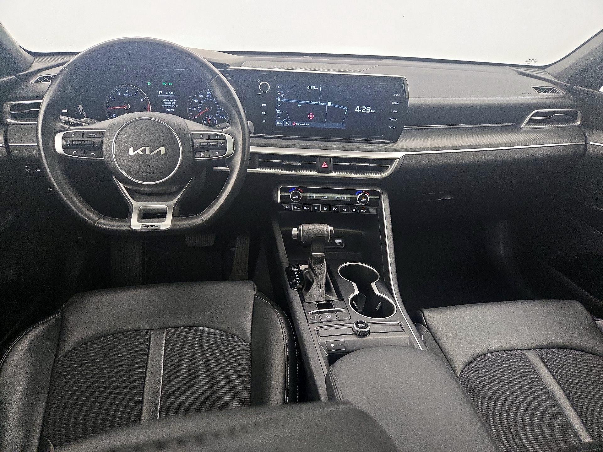 Thumbnail: 2023 Kia K5 - 9