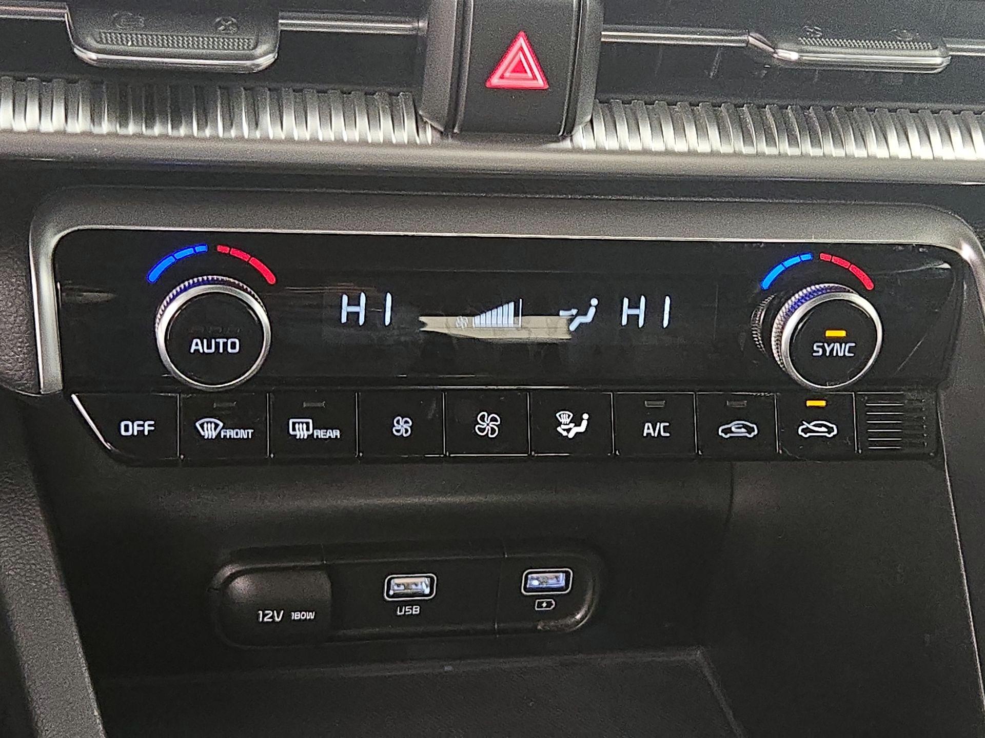 Thumbnail: 2023 Kia K5 - 17