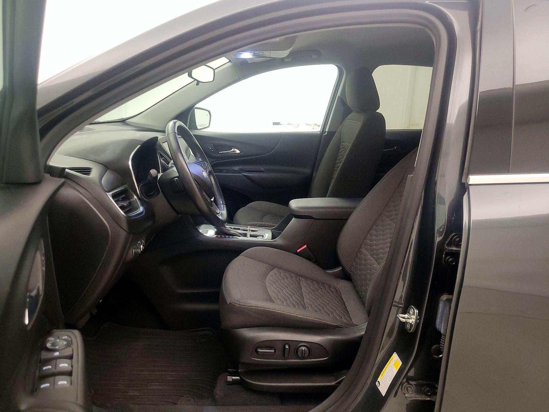 Thumbnail: 2020 Chevrolet Equinox - 11