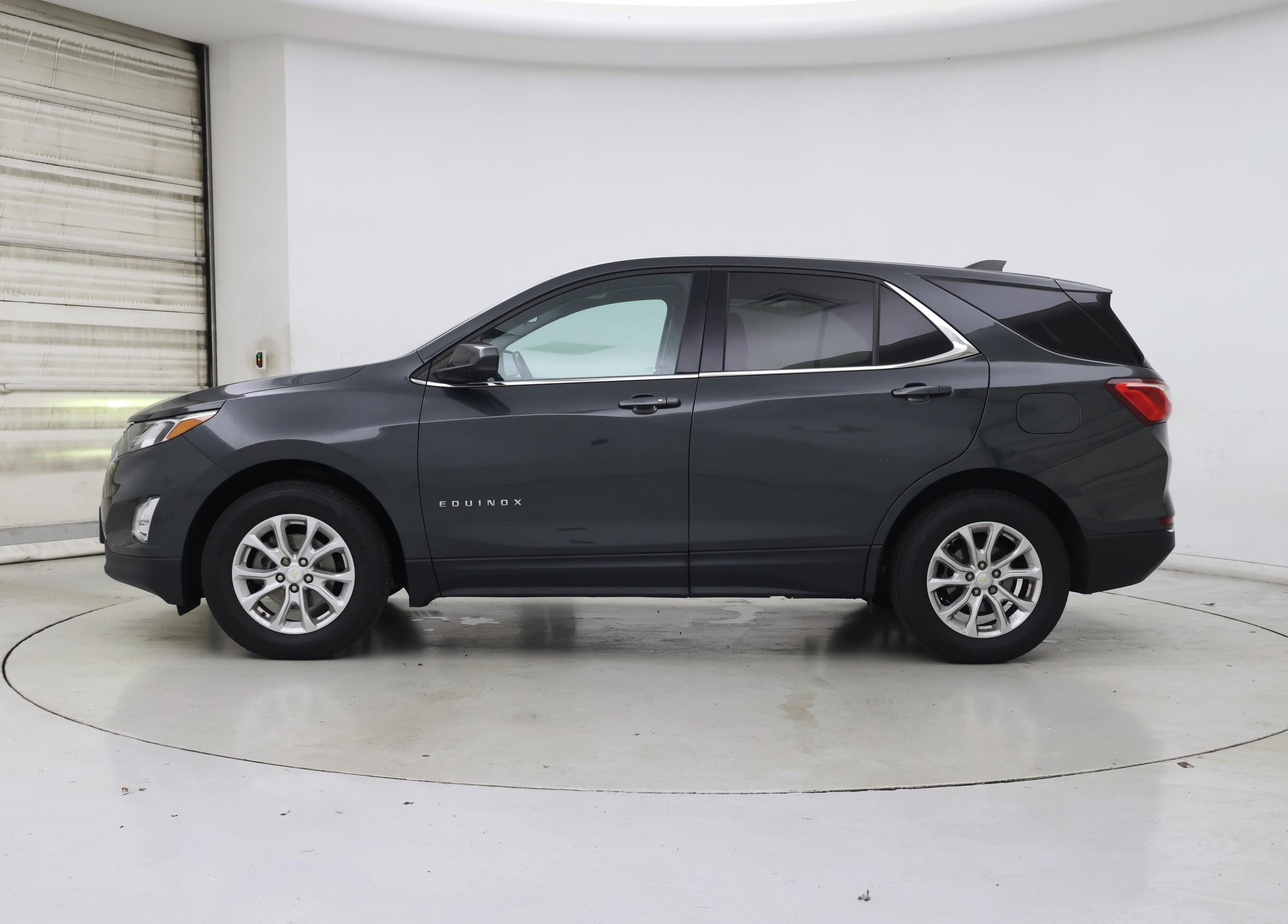 Thumbnail: 2020 Chevrolet Equinox - 3
