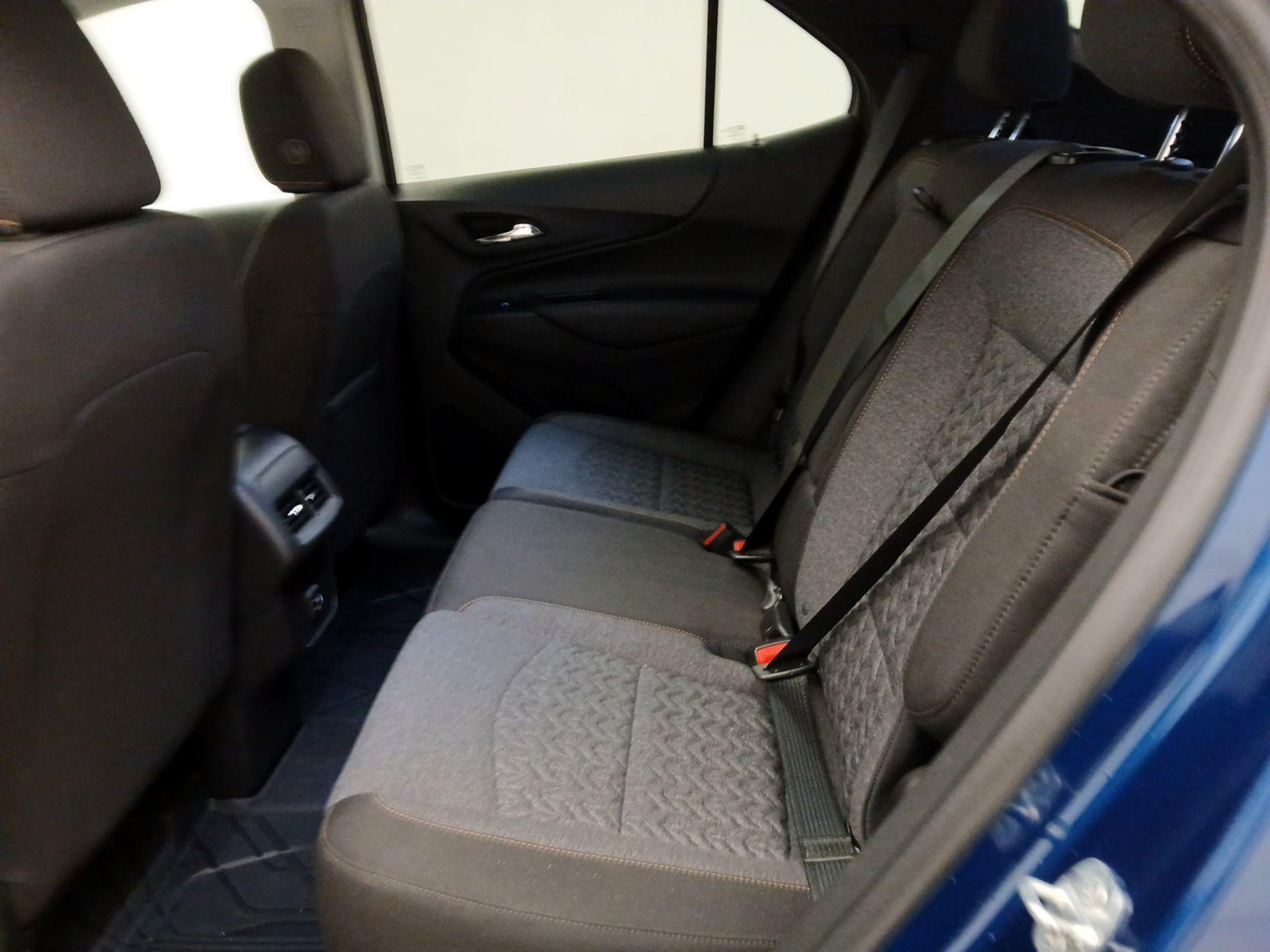 Thumbnail: 2023 Chevrolet Equinox - 17