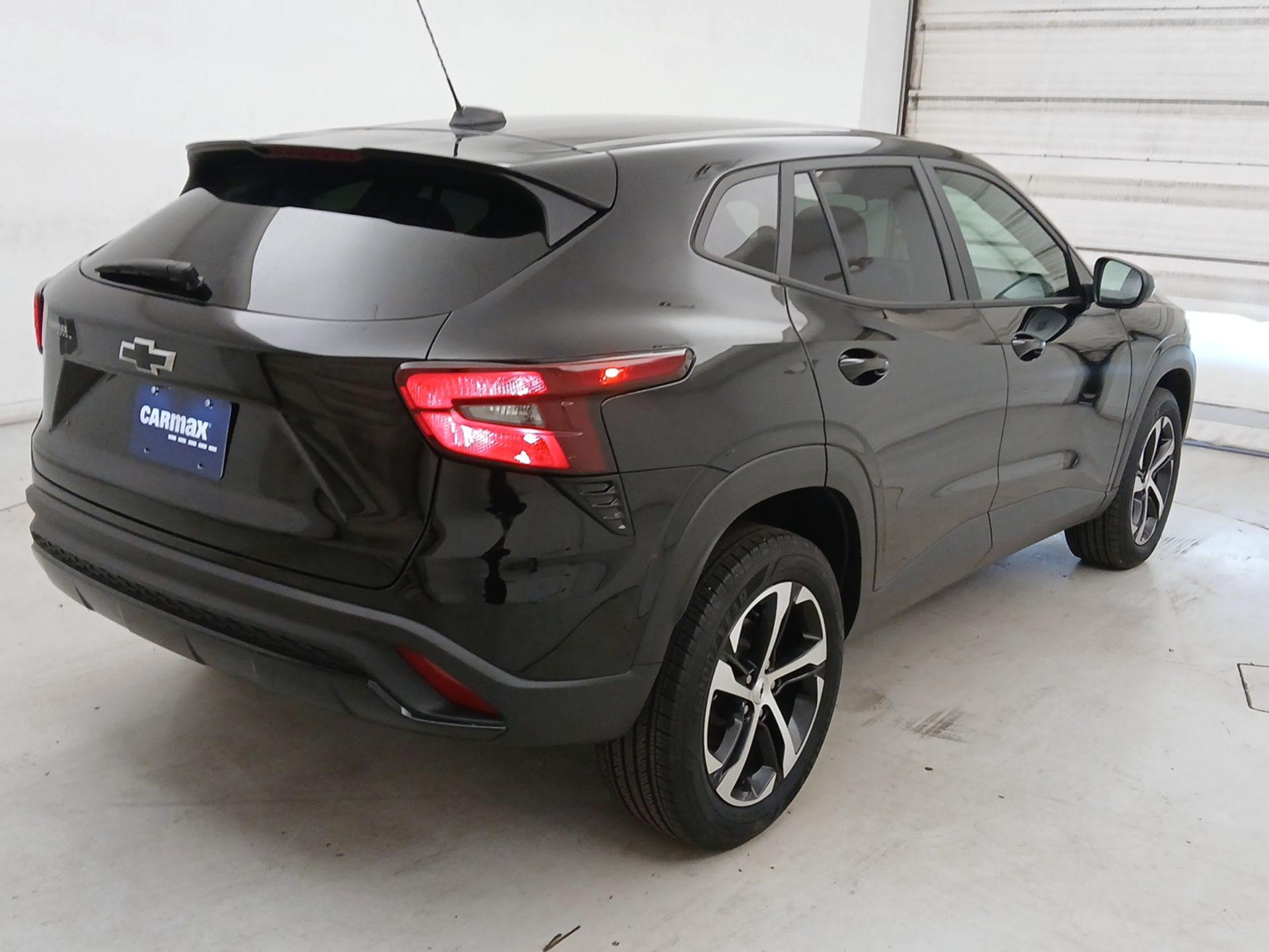 Thumbnail: 2024 Chevrolet Trax - 5