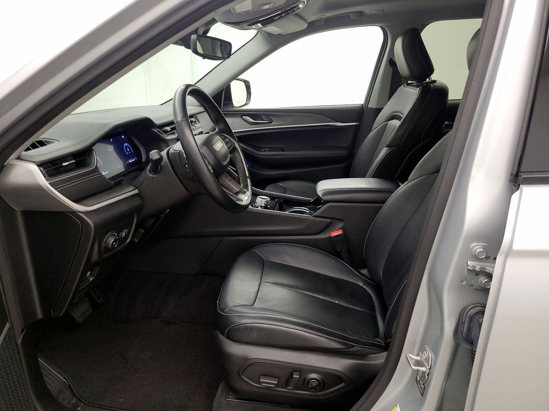 Thumbnail: 2021 Jeep Grand Cherokee L - 11