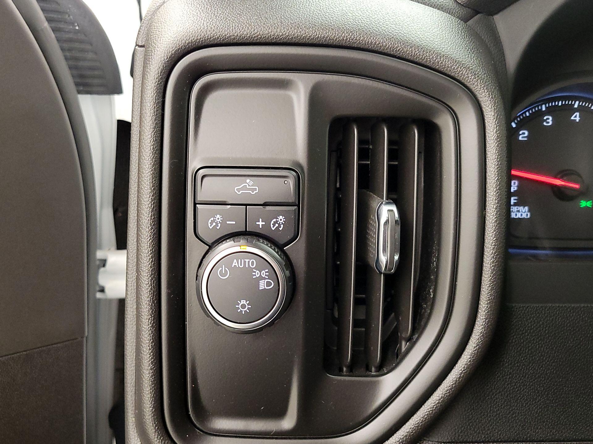 Thumbnail: 2024 Chevrolet Silverado 1500 - 13