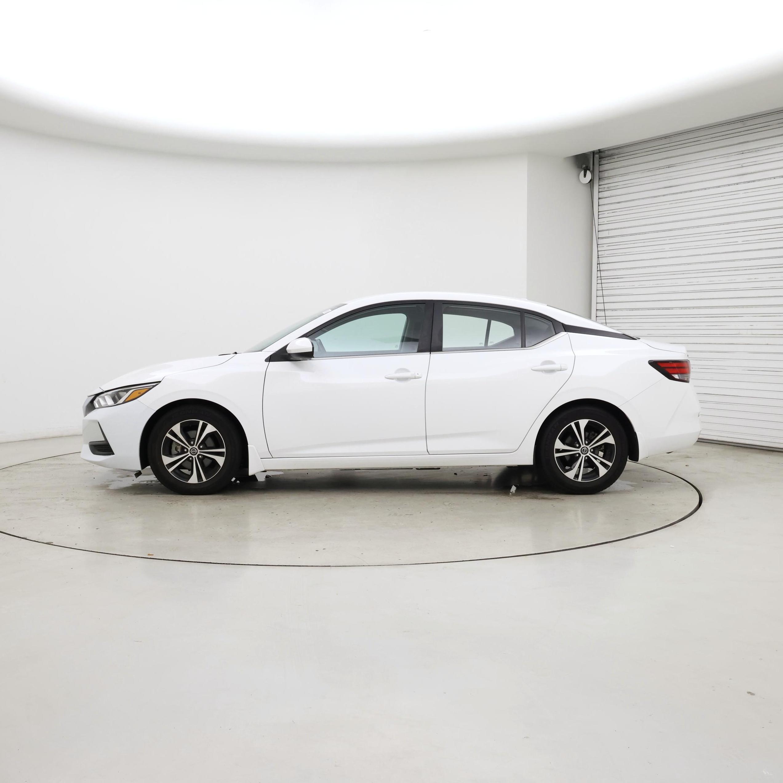 Thumbnail: 2021 Nissan Sentra - 3