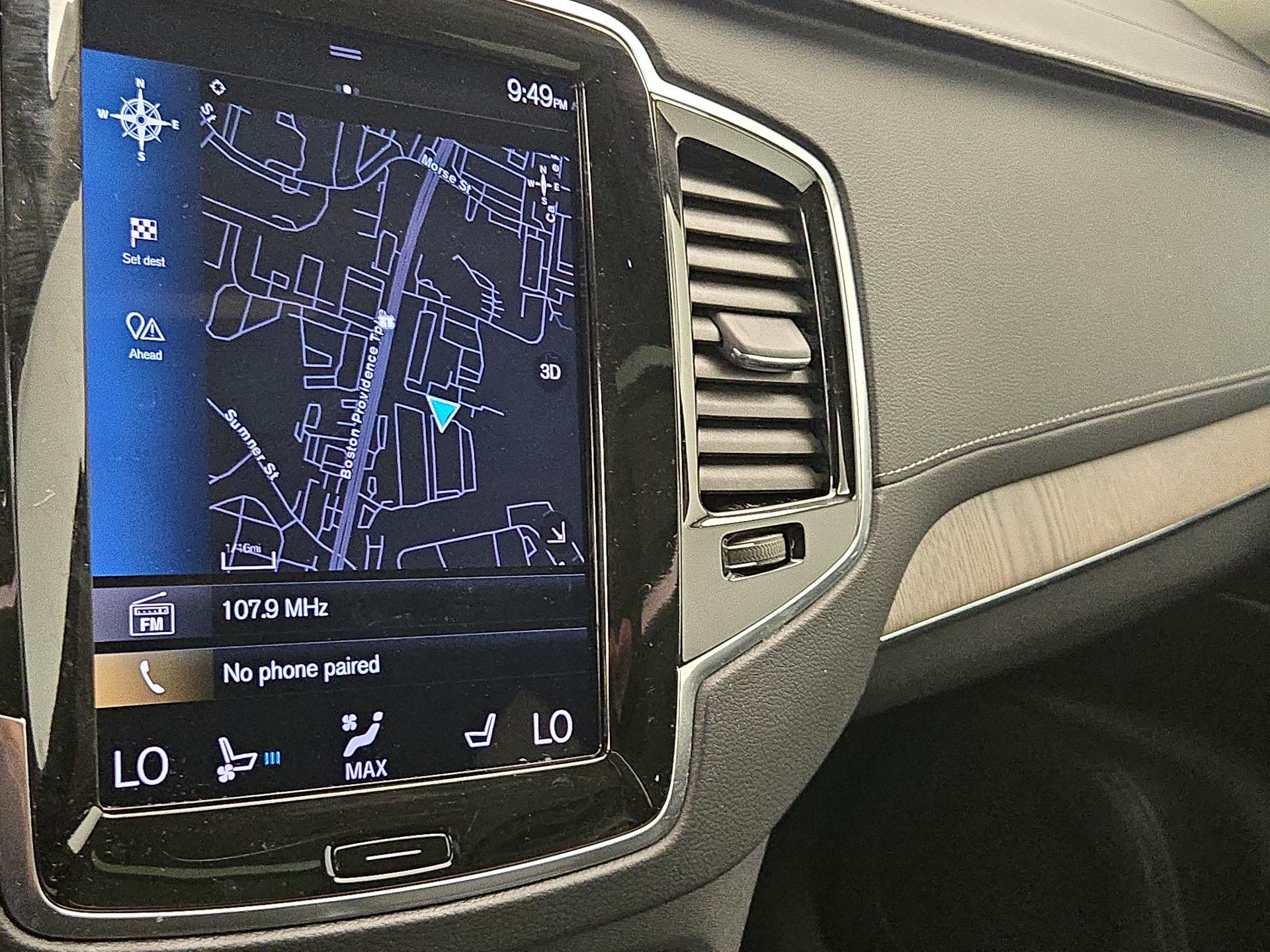 Thumbnail: 2022 Volvo XC90 - 14
