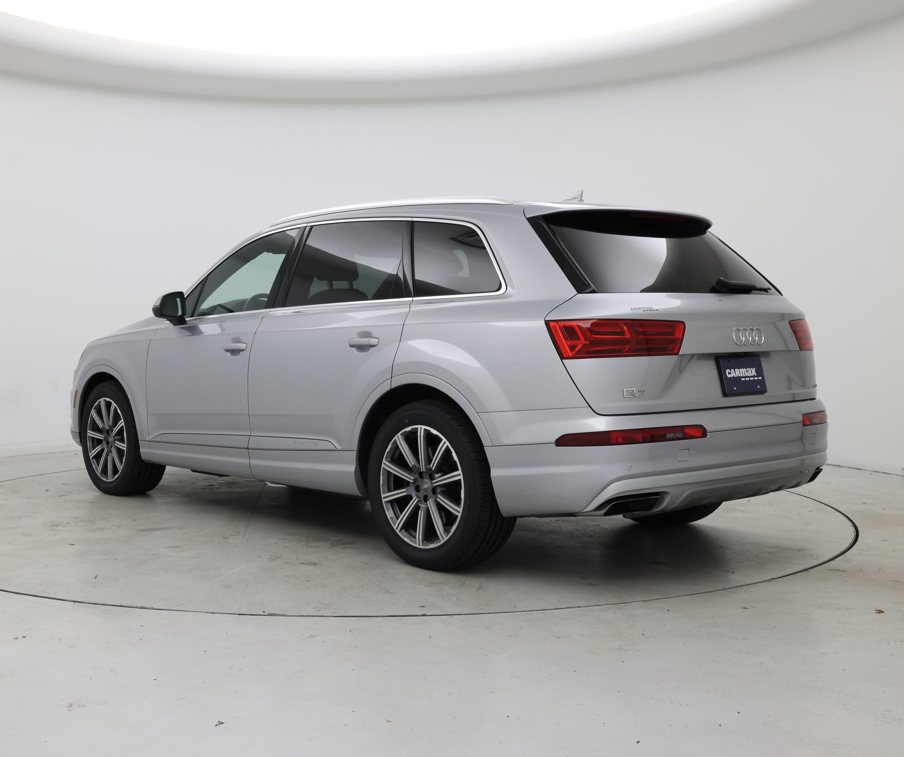 Thumbnail: 2019 Audi Q7 - 2