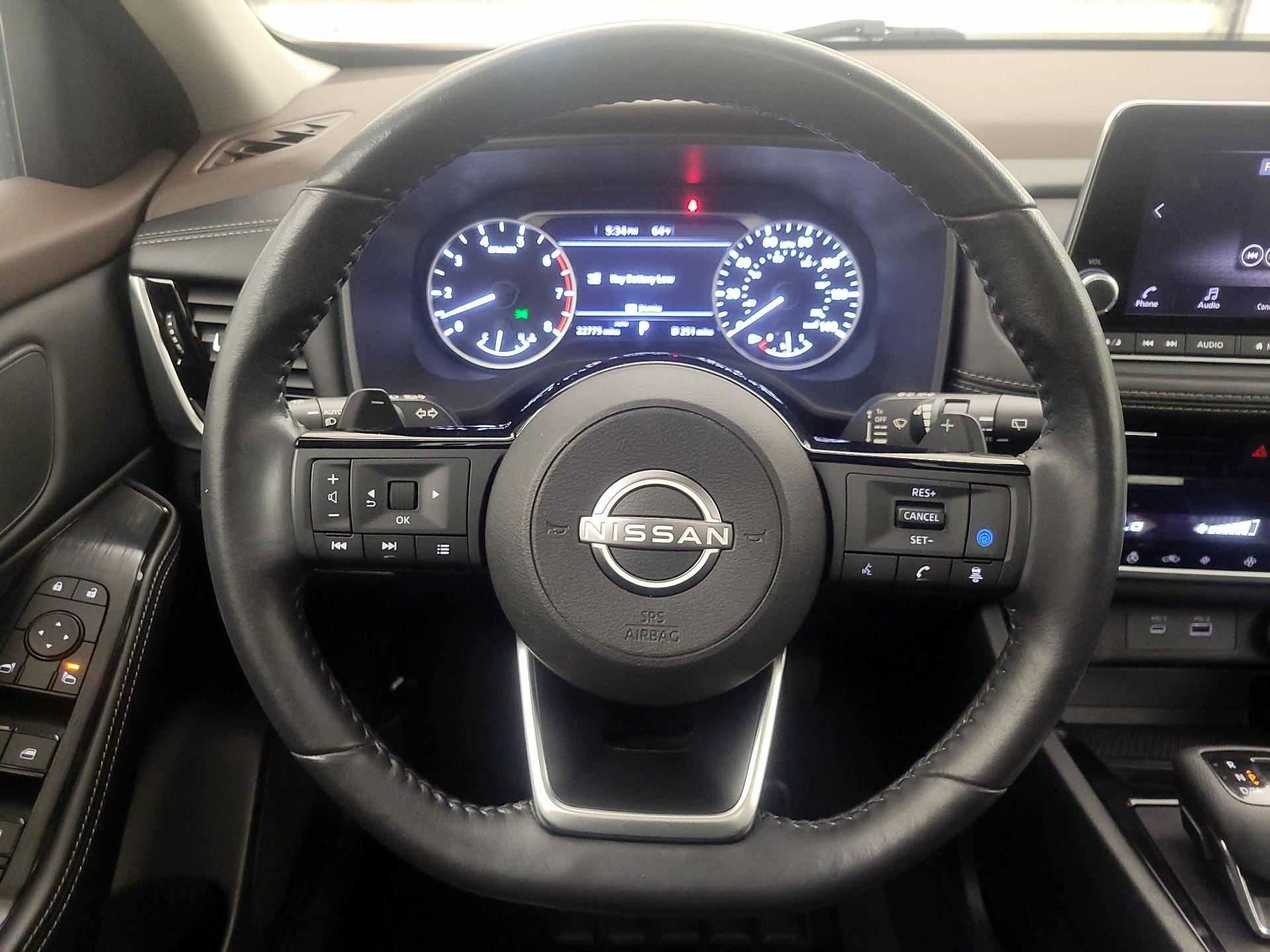 Thumbnail: 2023 Nissan Rogue - 10