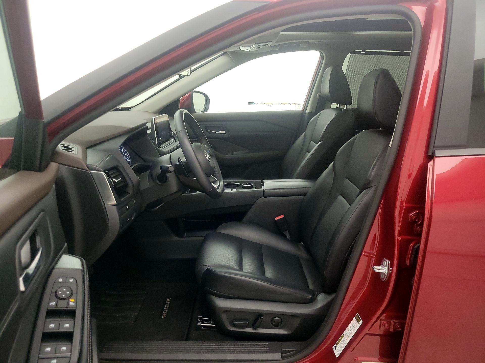Thumbnail: 2023 Nissan Rogue - 11