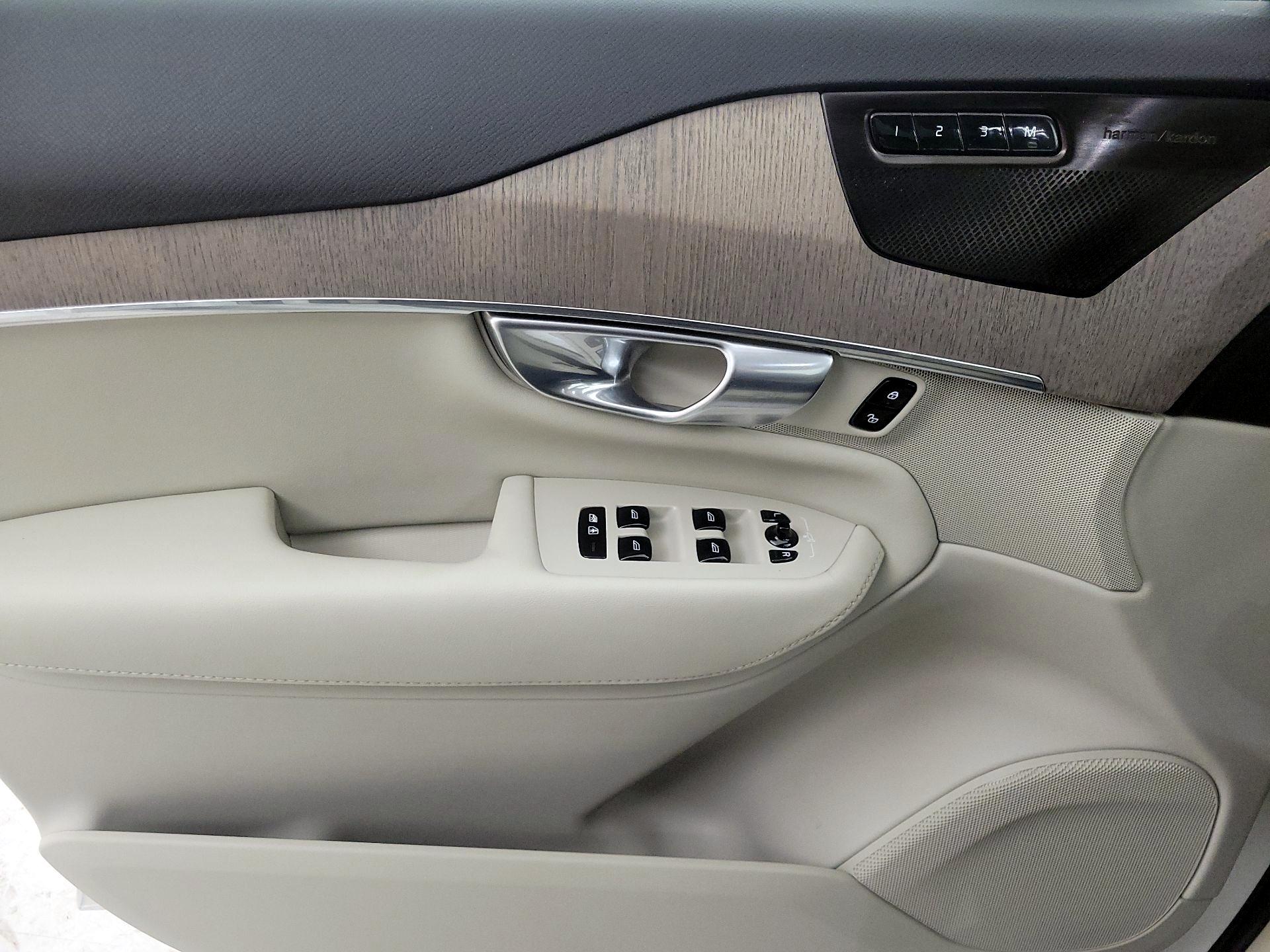 Thumbnail: 2024 Volvo XC90 - 12