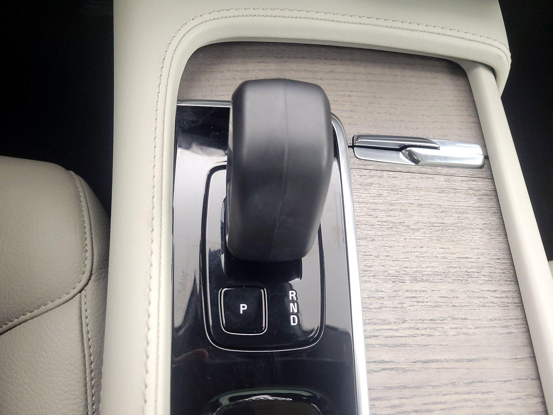 Thumbnail: 2024 Volvo XC90 - 18