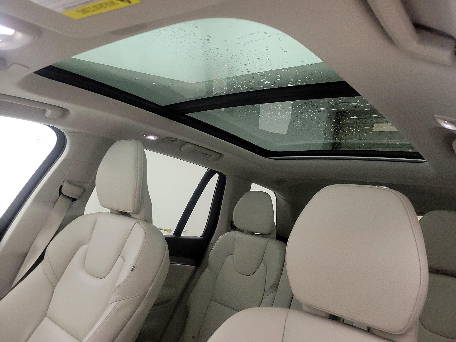 Thumbnail: 2024 Volvo XC90 - 20