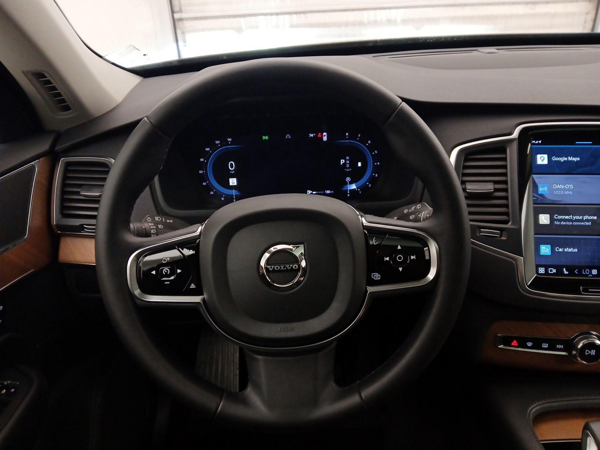 Thumbnail: 2024 Volvo XC90 - 10