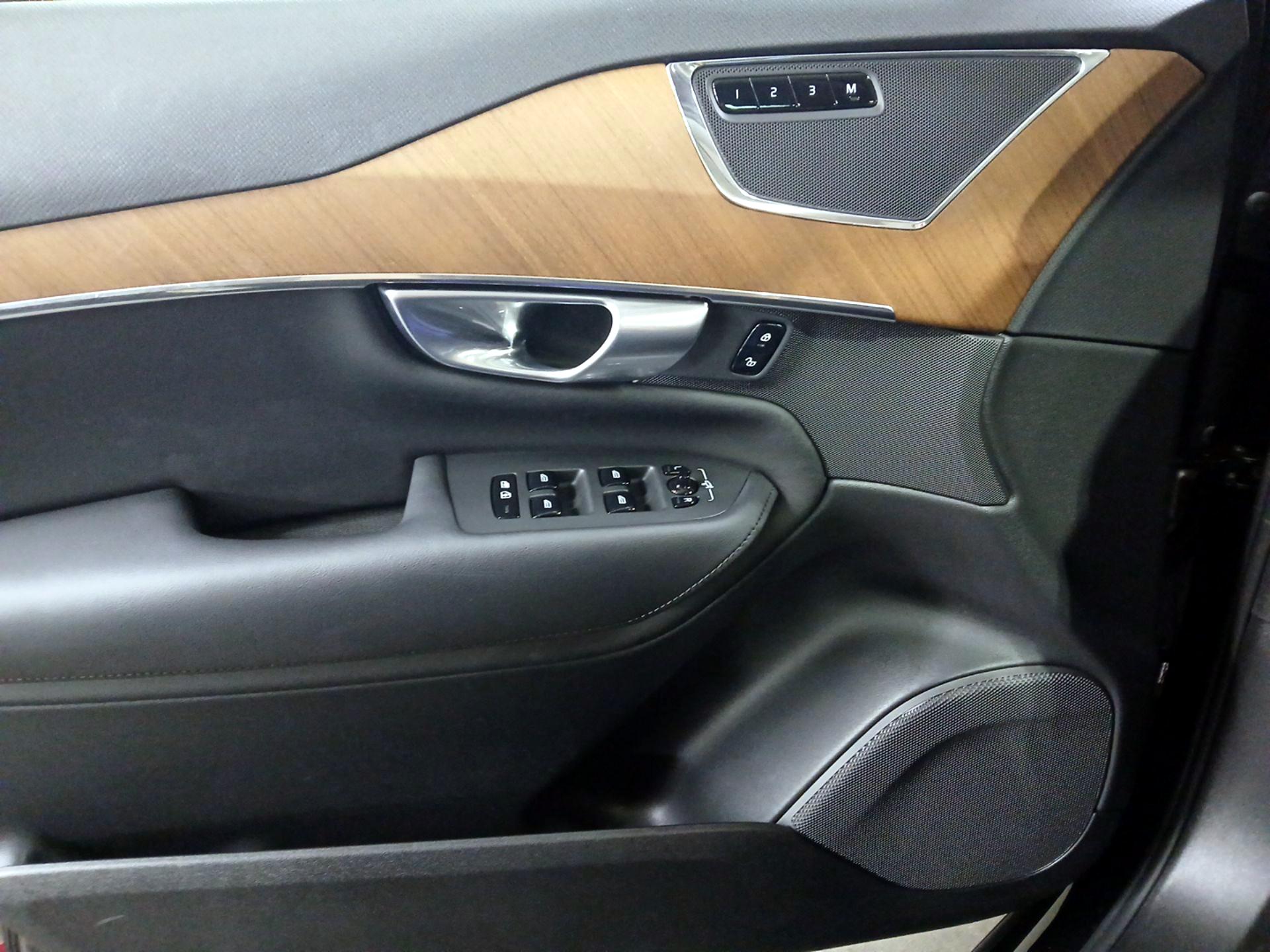 Thumbnail: 2024 Volvo XC90 - 12