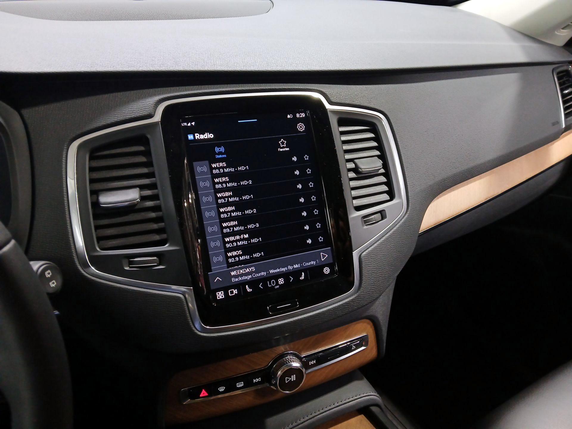 Thumbnail: 2024 Volvo XC90 - 15