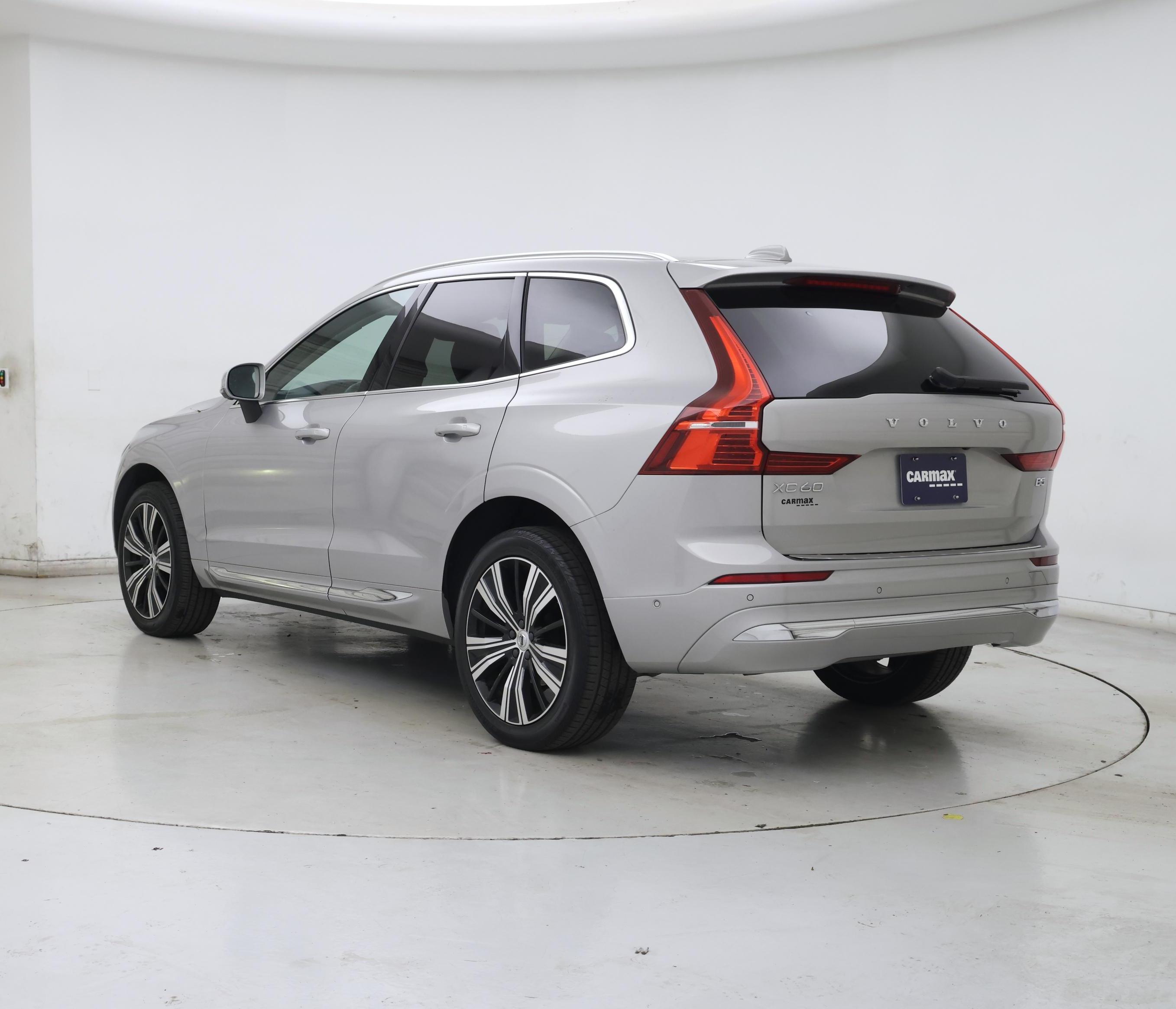Thumbnail: 2023 Volvo XC60 - 2