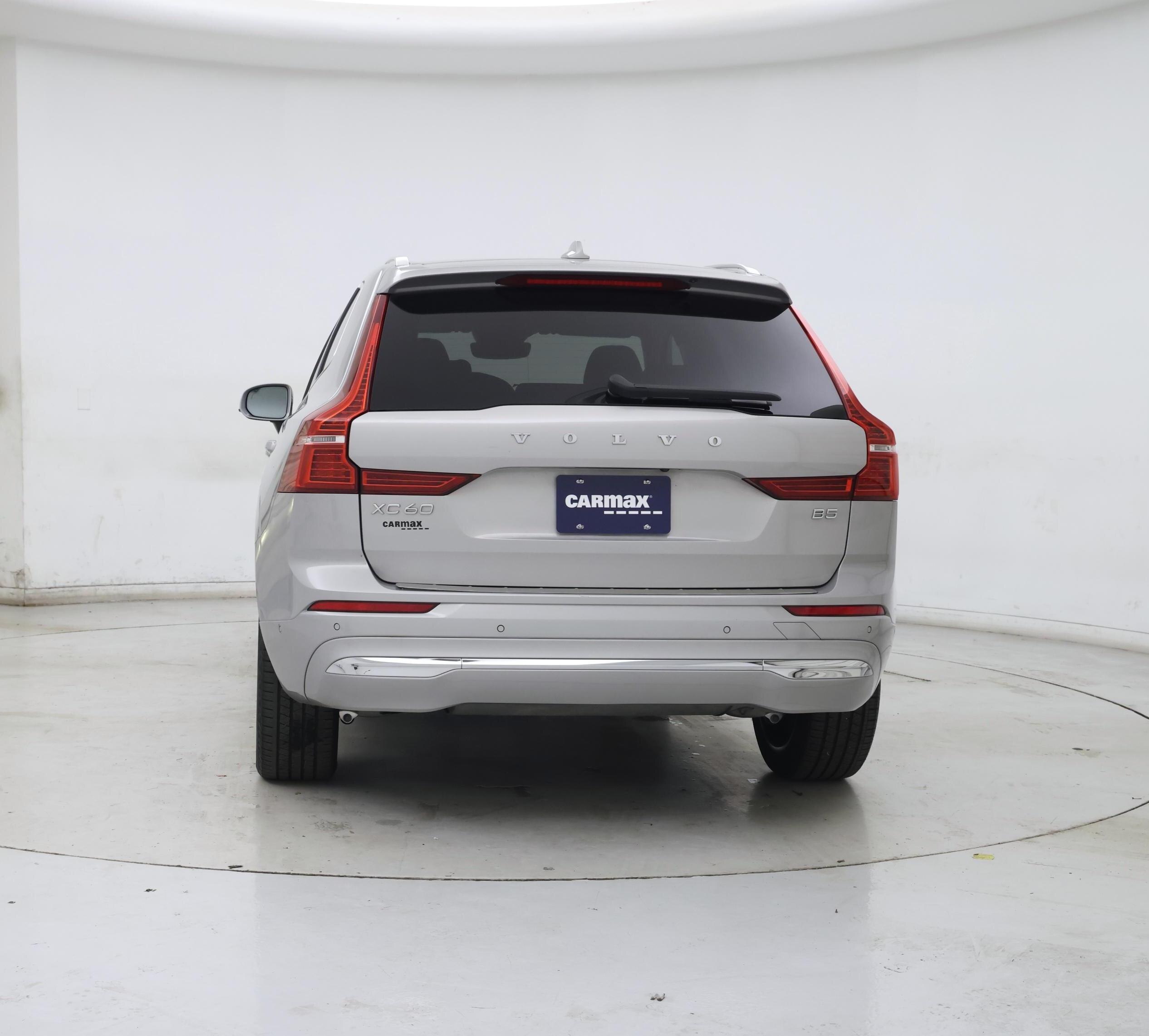 Thumbnail: 2023 Volvo XC60 - 6