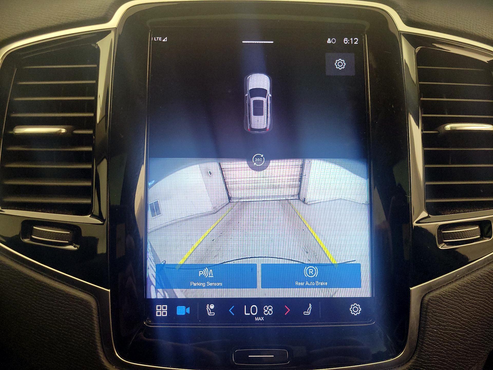 Thumbnail: 2023 Volvo XC90 - 15