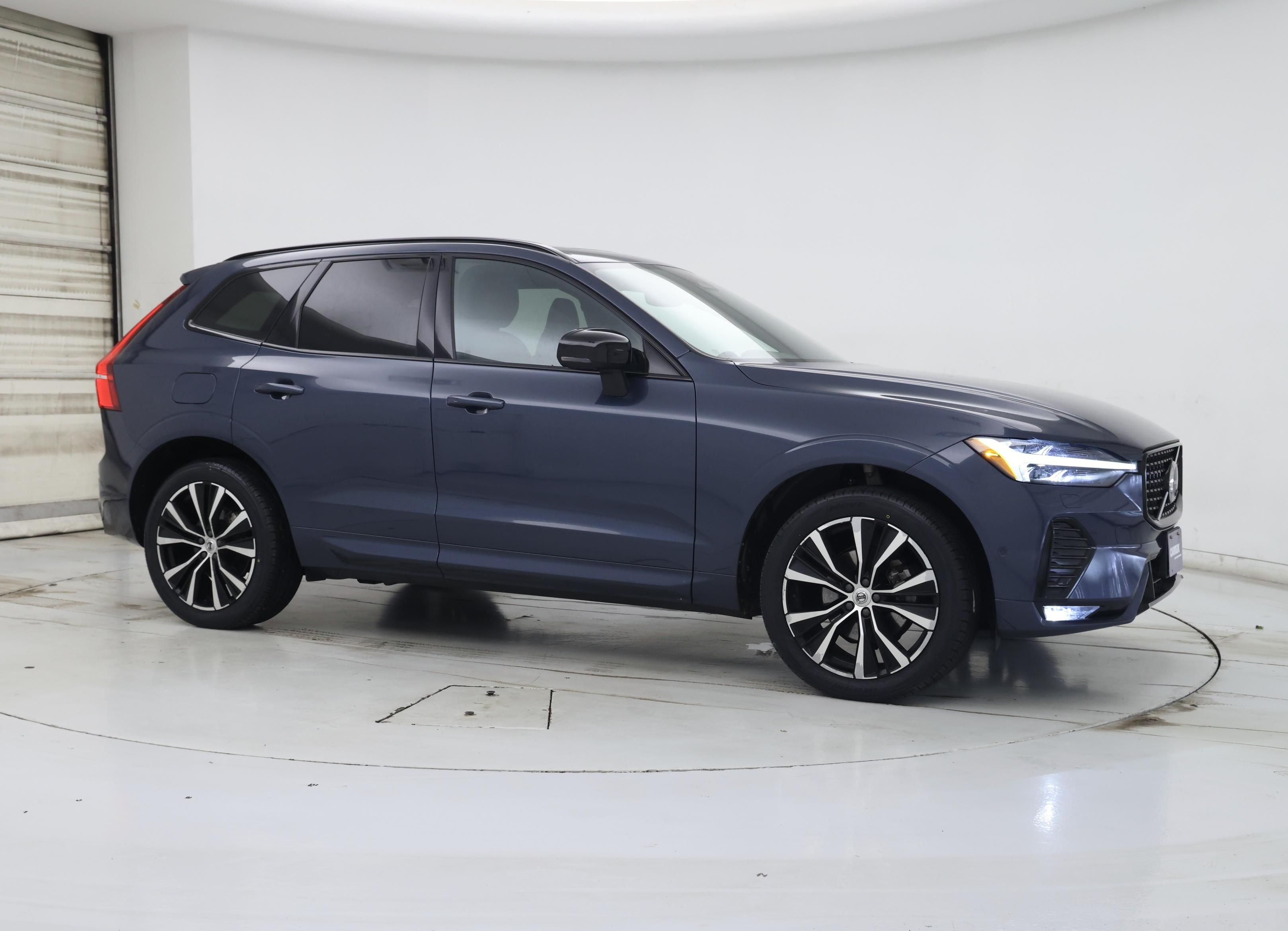 Thumbnail: 2023 Volvo XC60 - 7