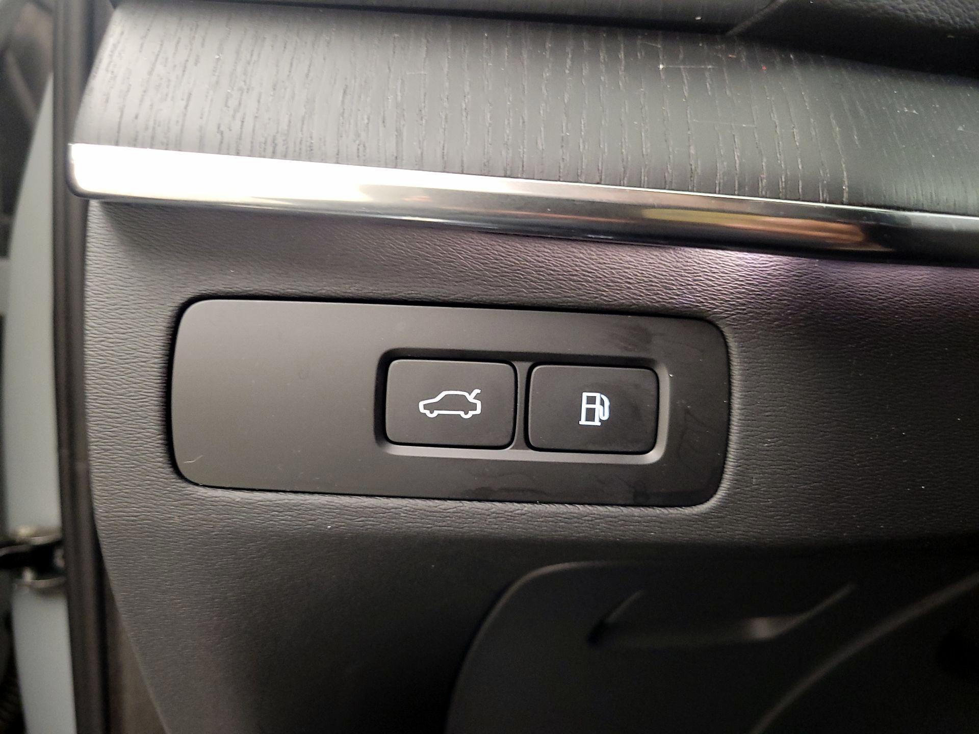 Thumbnail: 2024 Volvo XC90 - 13