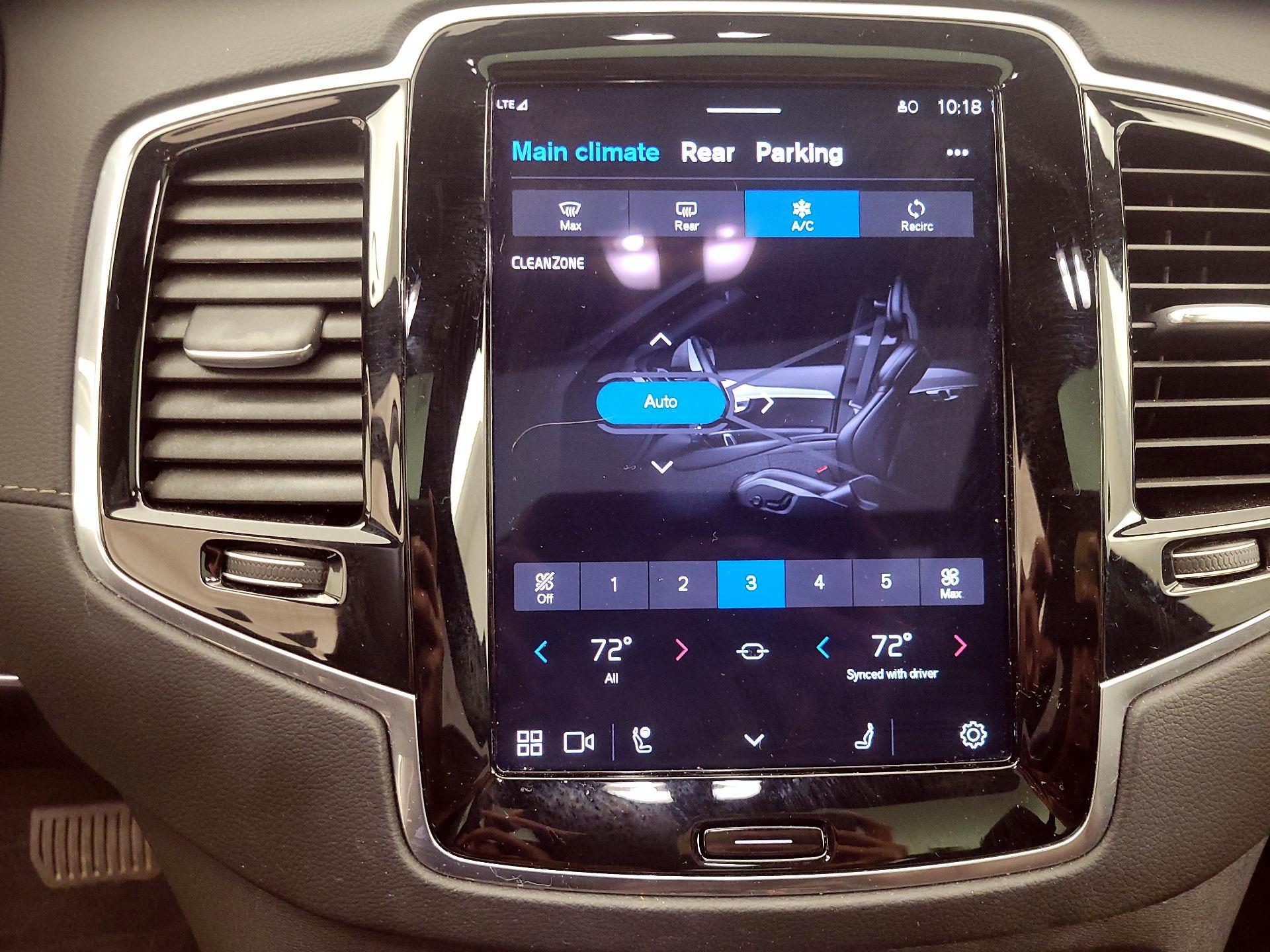 Thumbnail: 2024 Volvo XC90 - 16