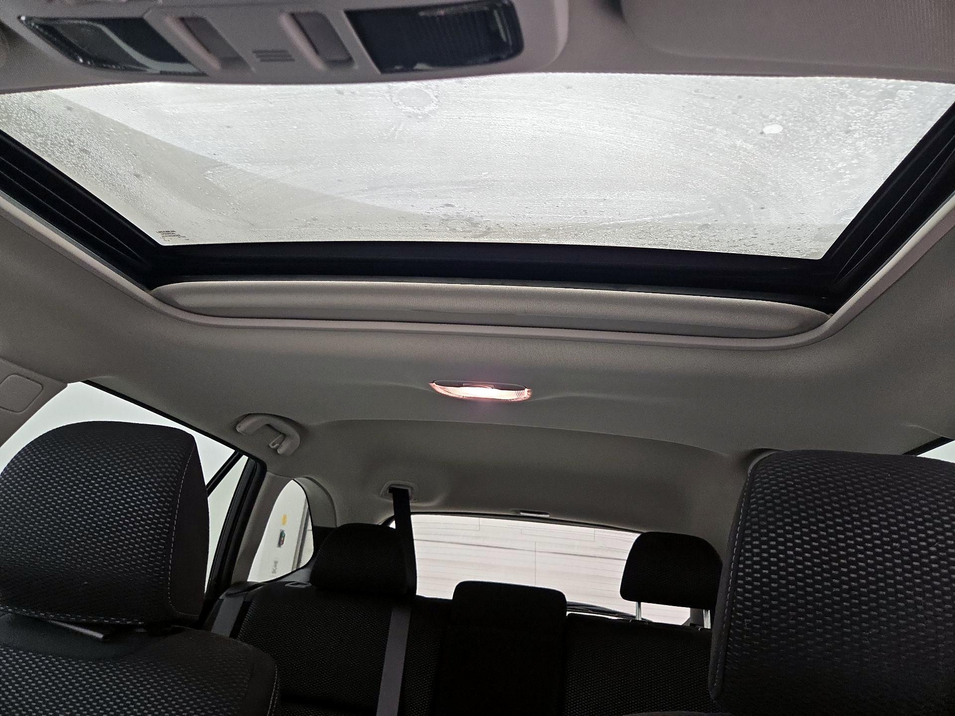 Thumbnail: 2017 Subaru Outback - 20