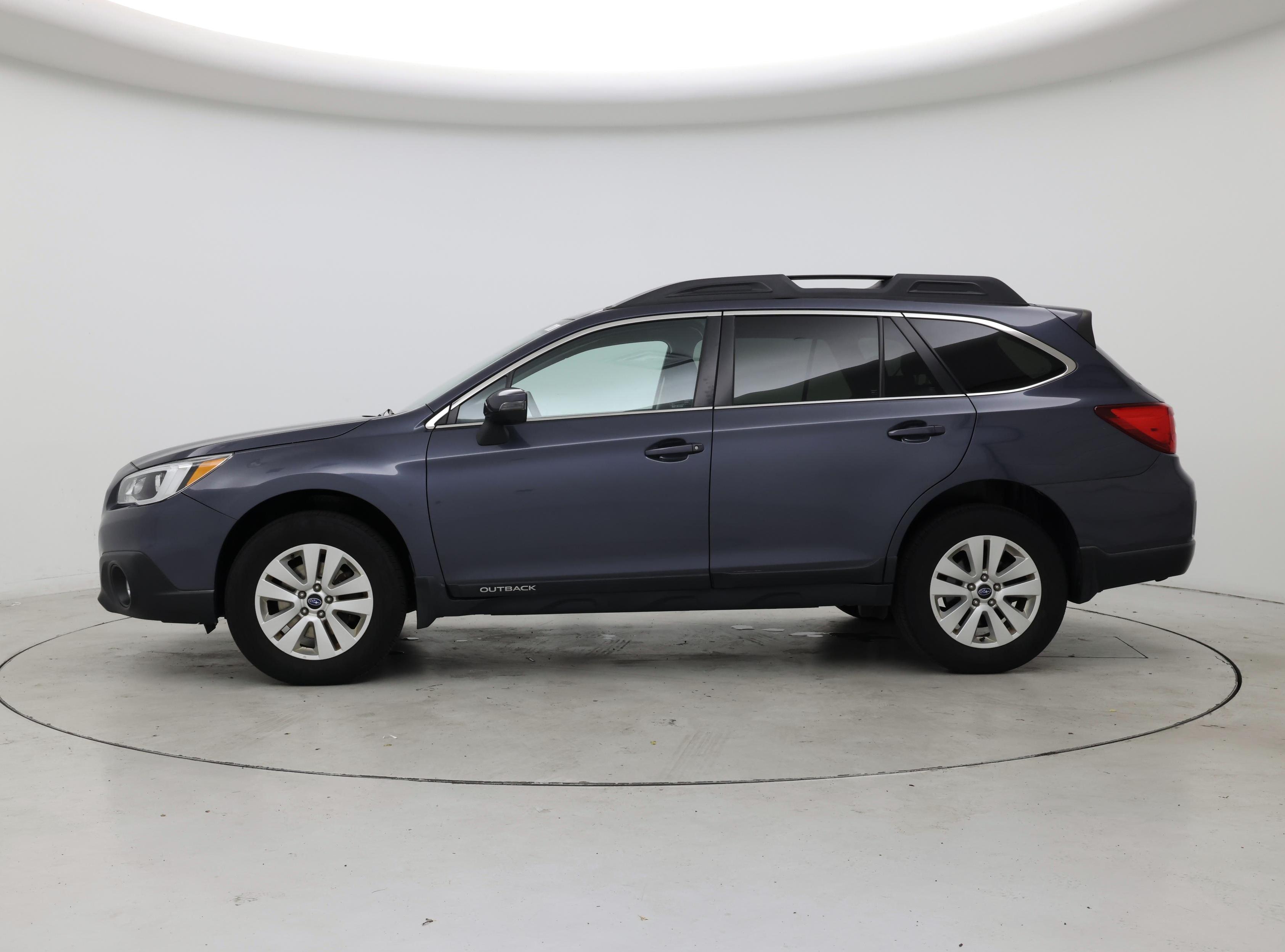 Thumbnail: 2017 Subaru Outback - 3