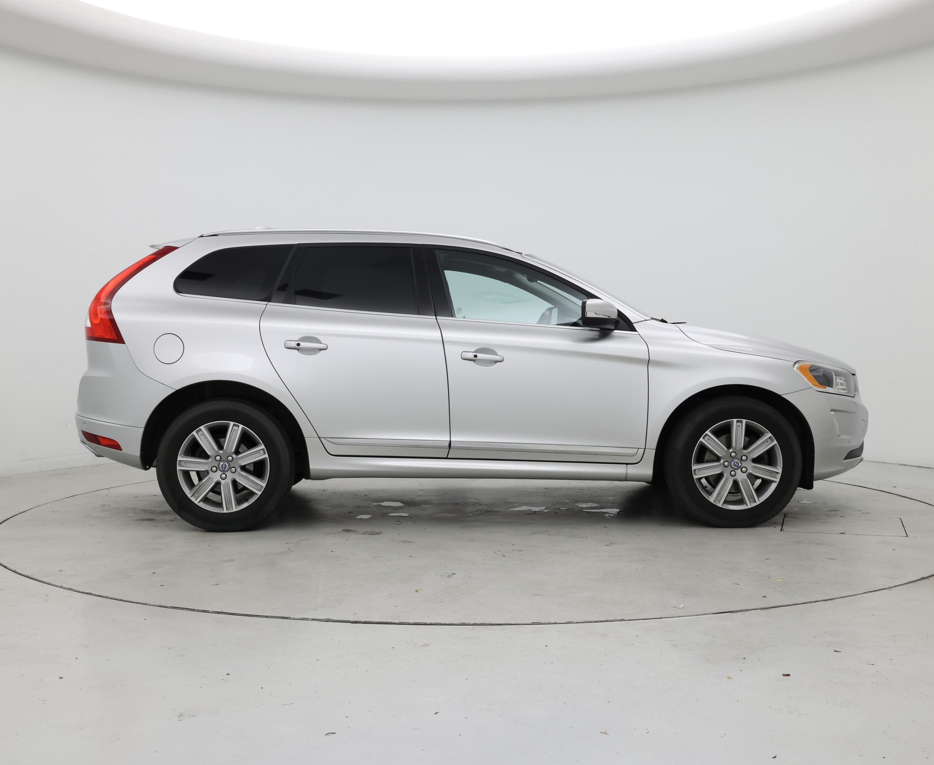 Thumbnail: 2017 Volvo XC60 - 7