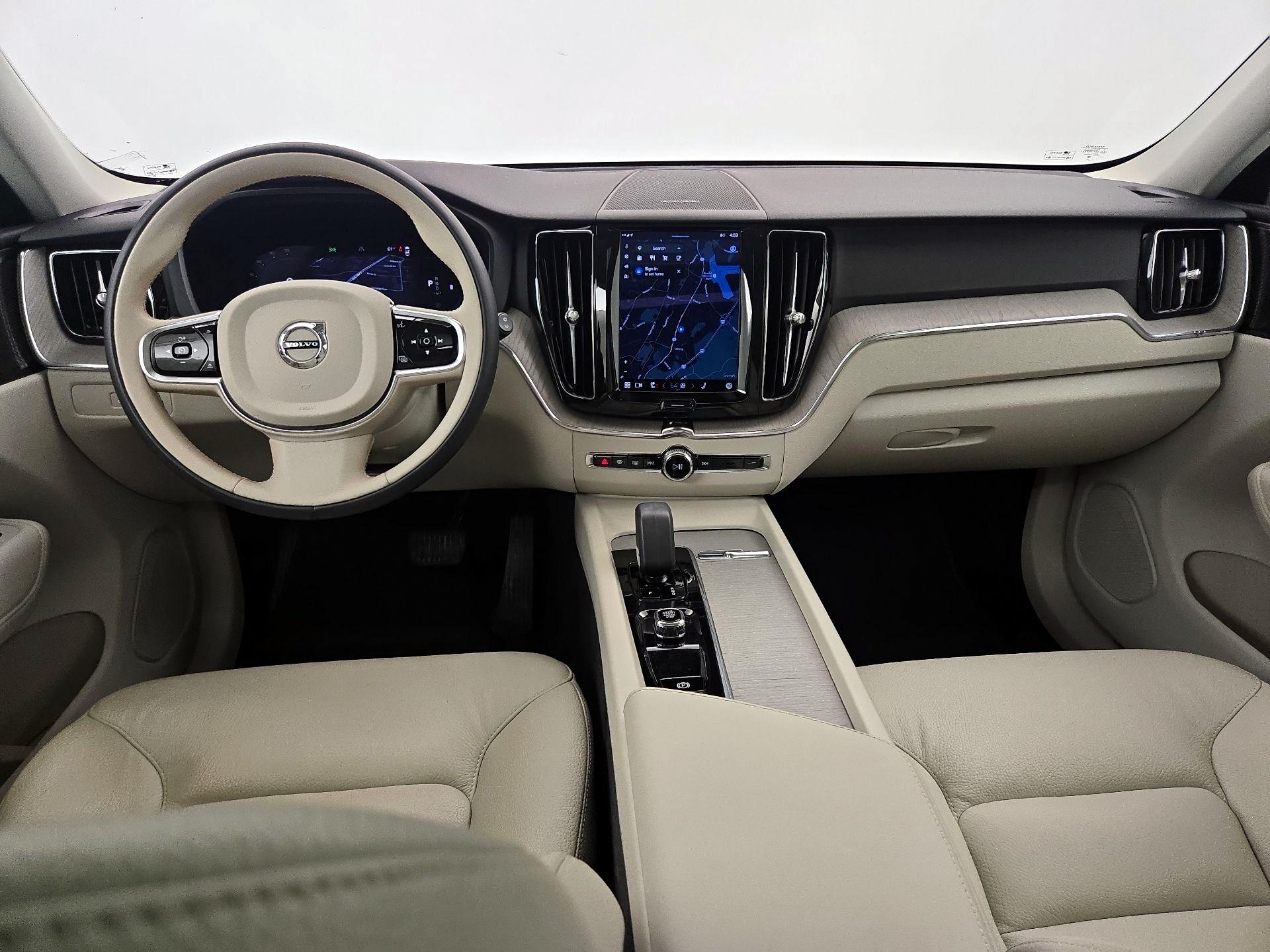 Thumbnail: 2023 Volvo XC60 - 9