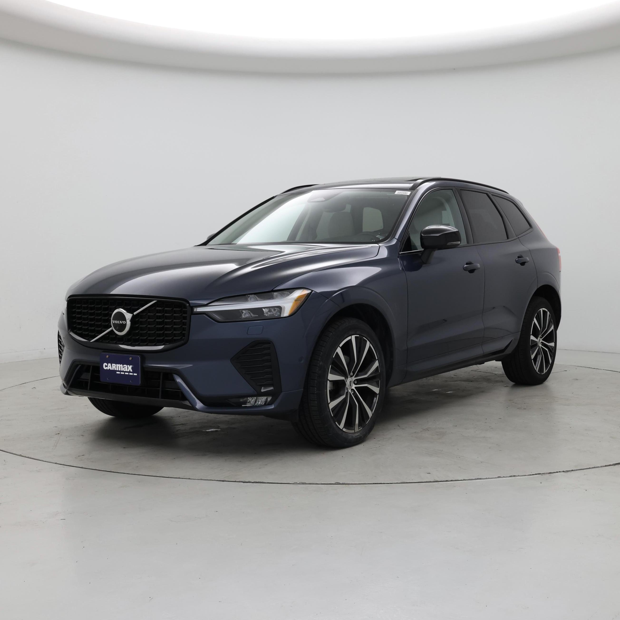 Thumbnail: 2023 Volvo XC60 - 4