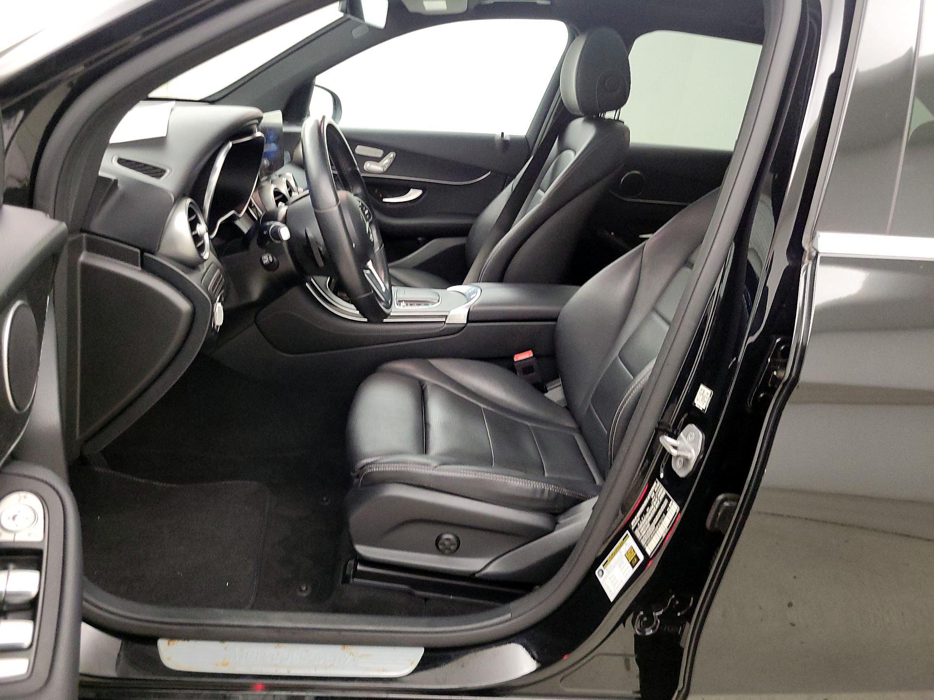 Thumbnail: 2021 Mercedes-Benz GLC - 11