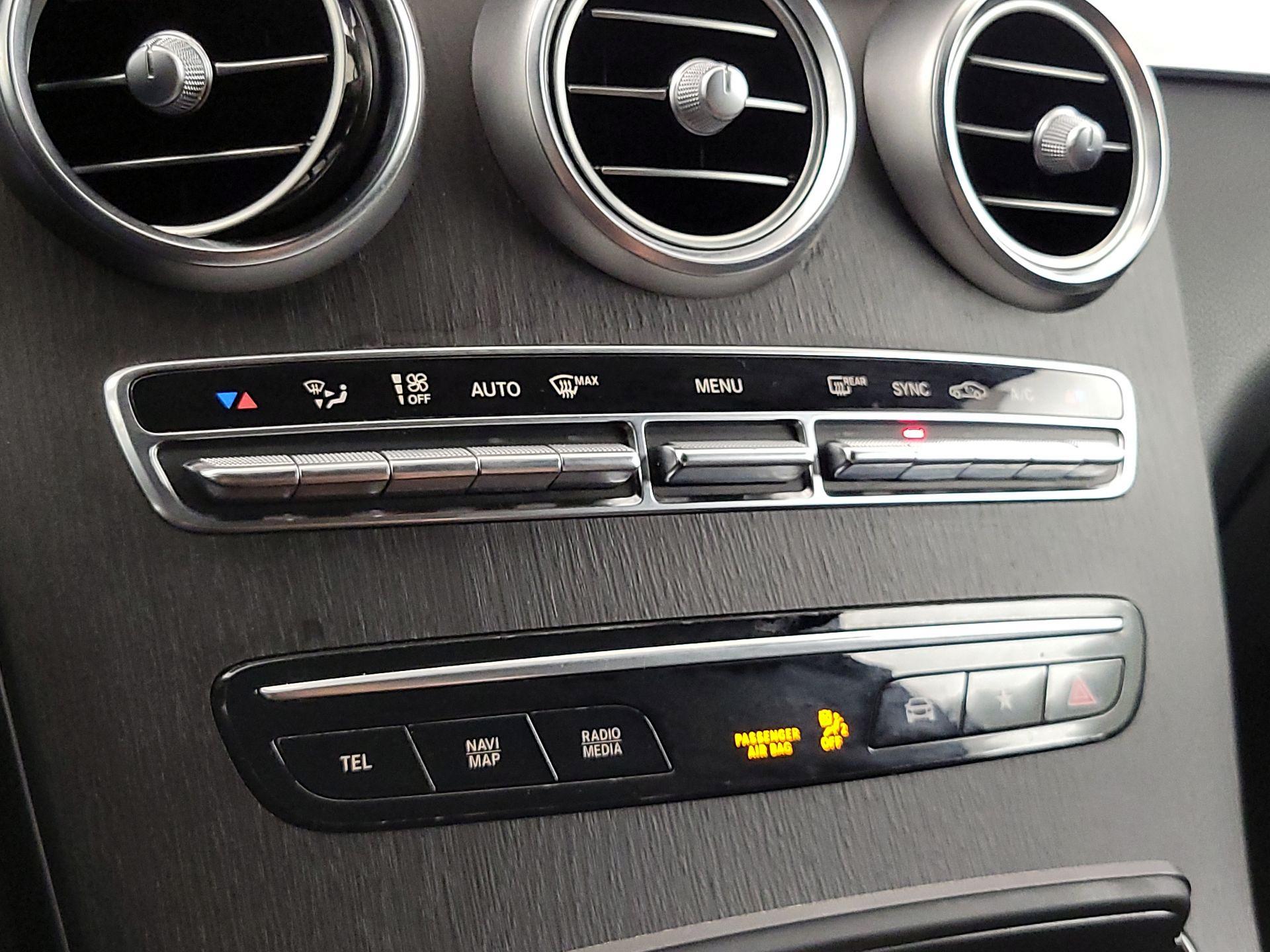 Thumbnail: 2021 Mercedes-Benz GLC - 16