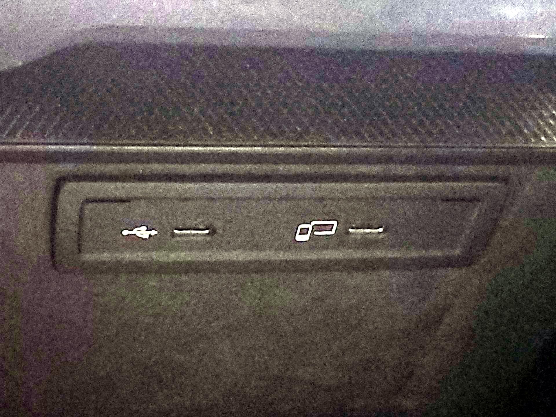 Thumbnail: 2021 Mercedes-Benz GLC - 18