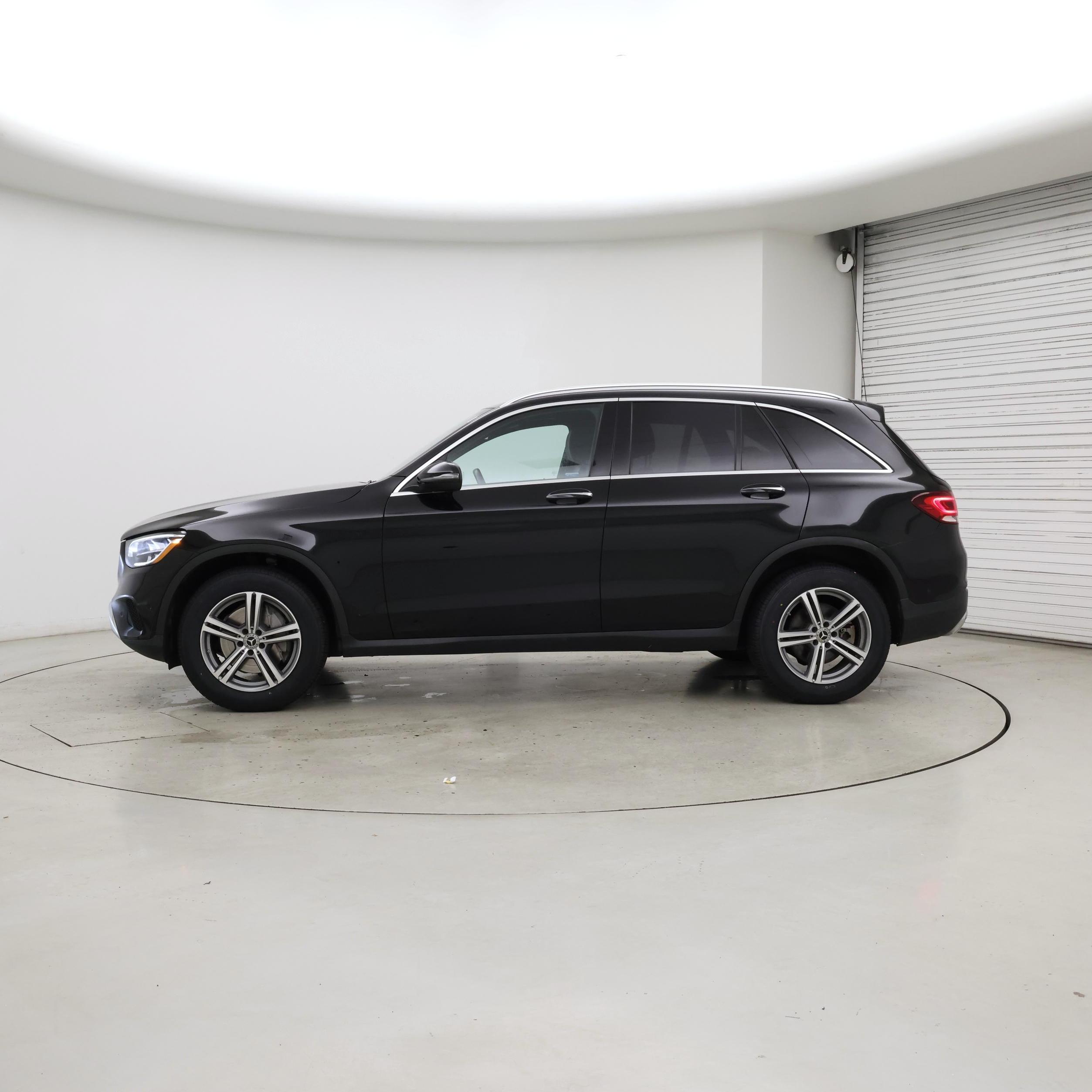 Thumbnail: 2021 Mercedes-Benz GLC - 3