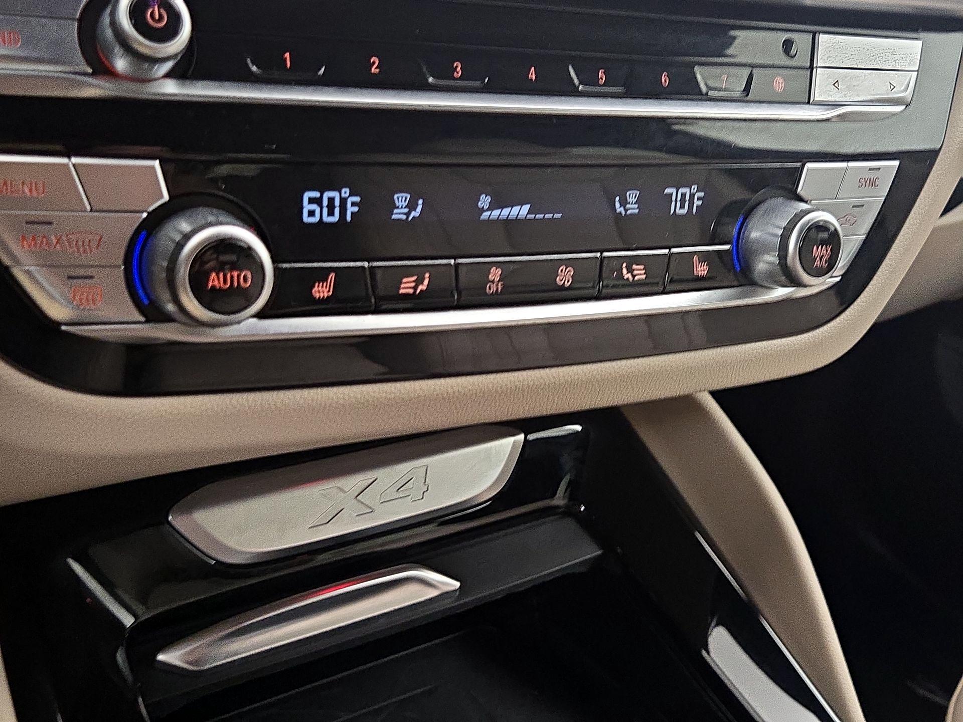 Thumbnail: 2021 BMW X4 - 17