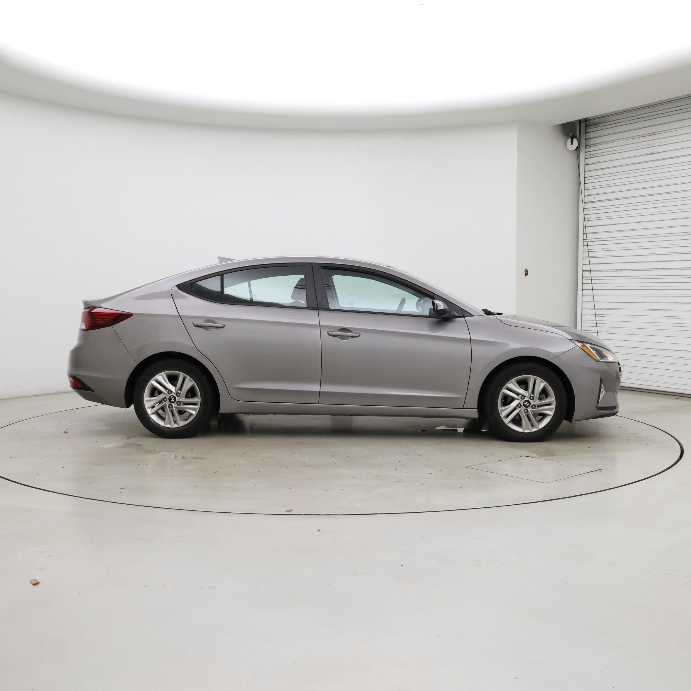 Thumbnail: 2020 Hyundai Elantra - 7