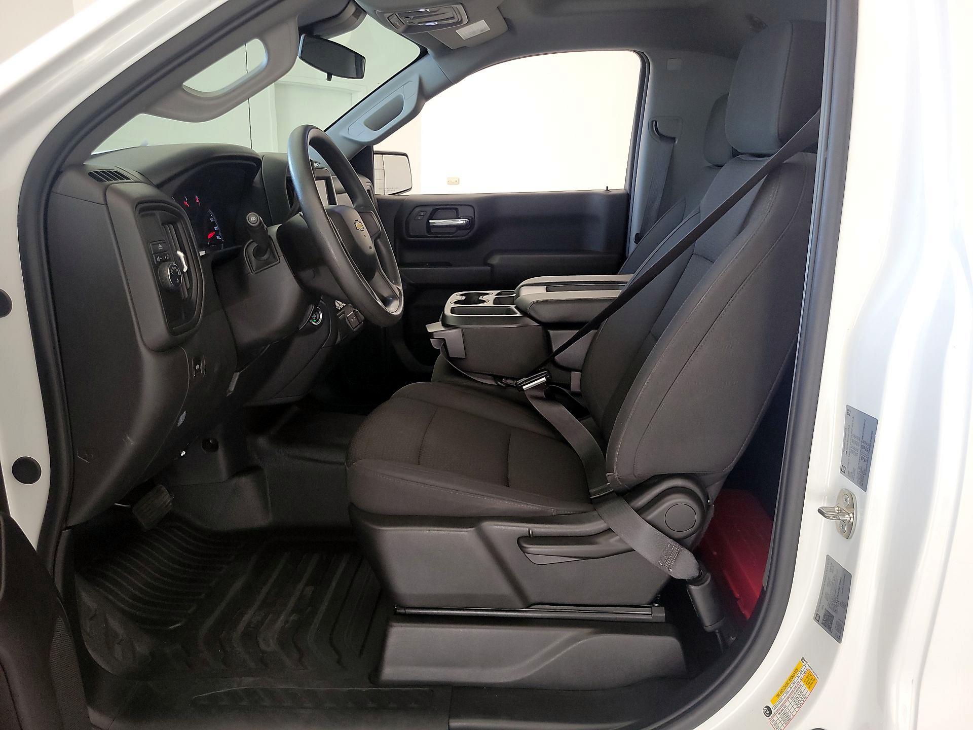 Thumbnail: 2024 Chevrolet Silverado 1500 - 11