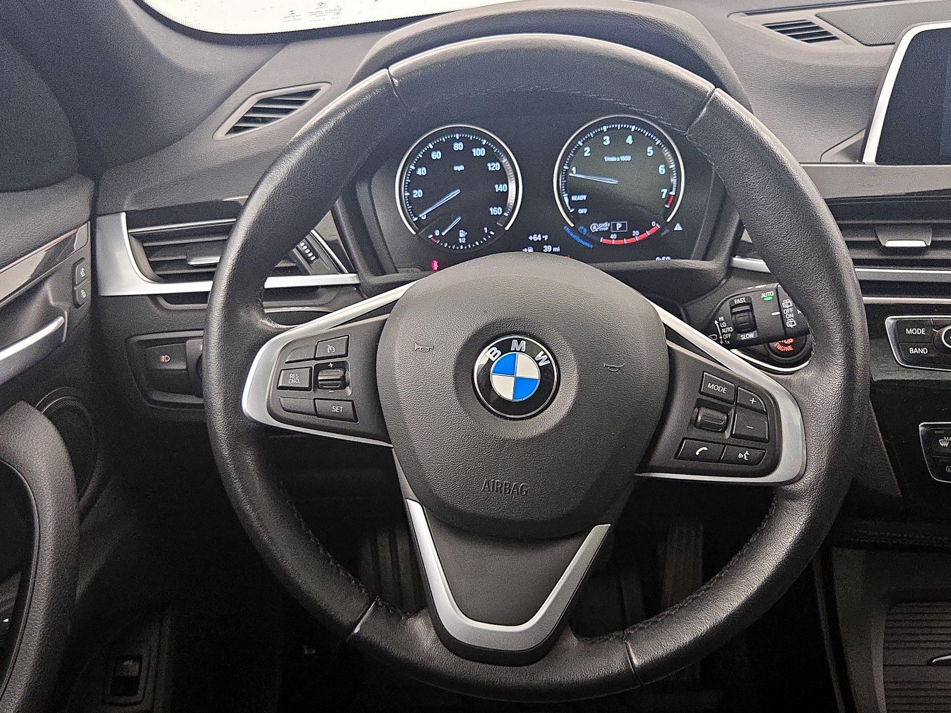 Thumbnail: 2018 BMW X1 - 10