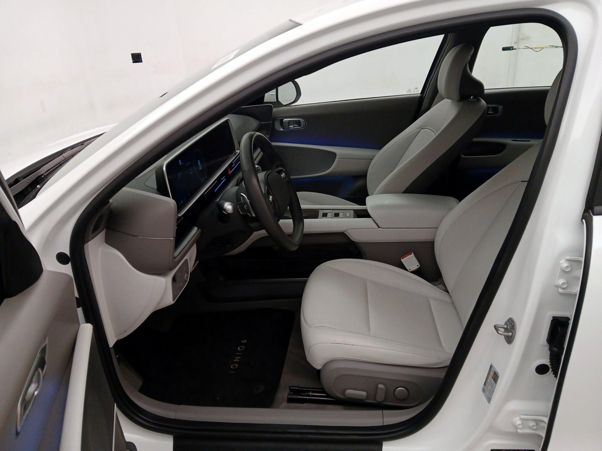 Thumbnail: 2024 Hyundai Ioniq 6 - 11