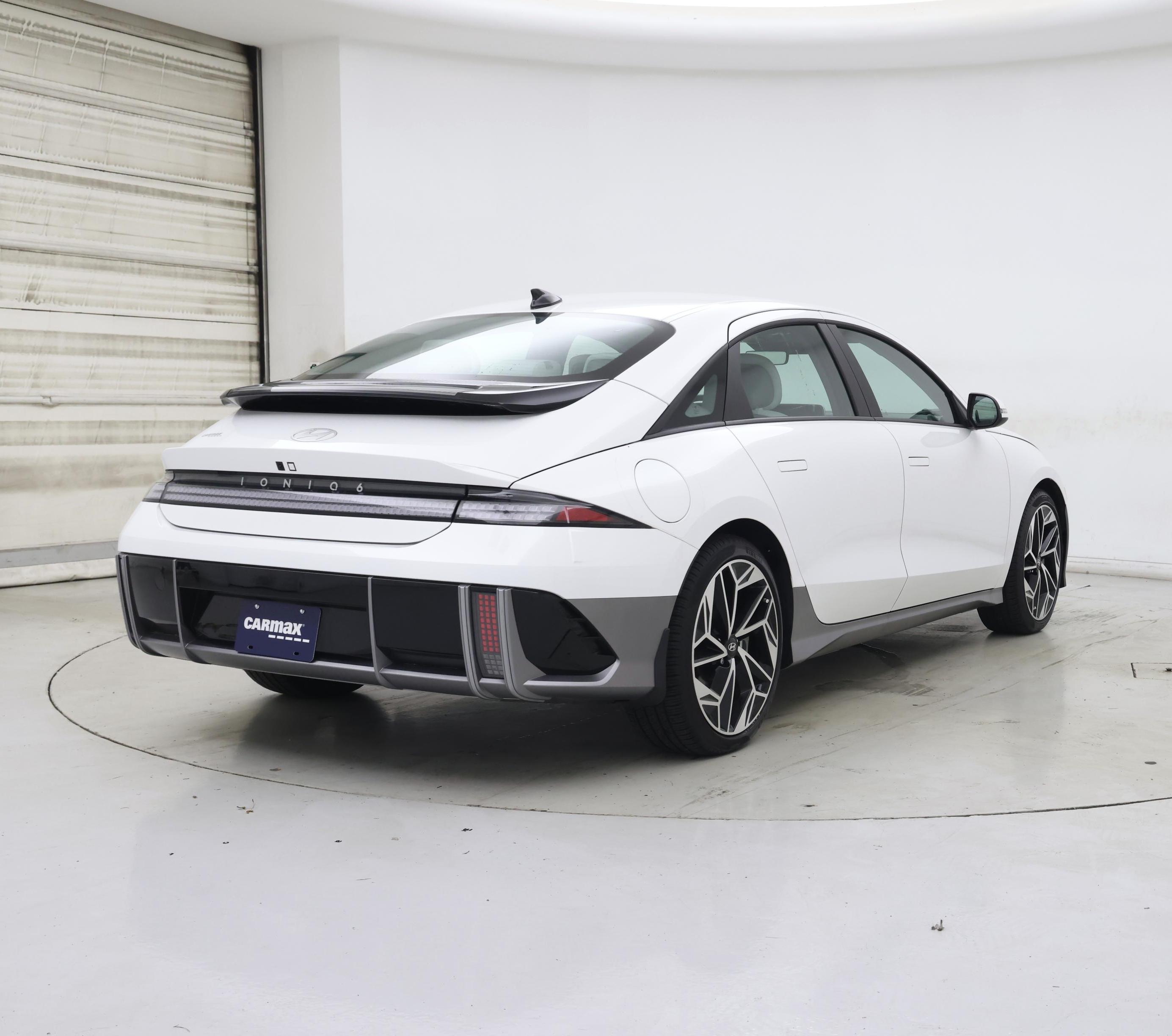 Thumbnail: 2024 Hyundai Ioniq 6 - 8