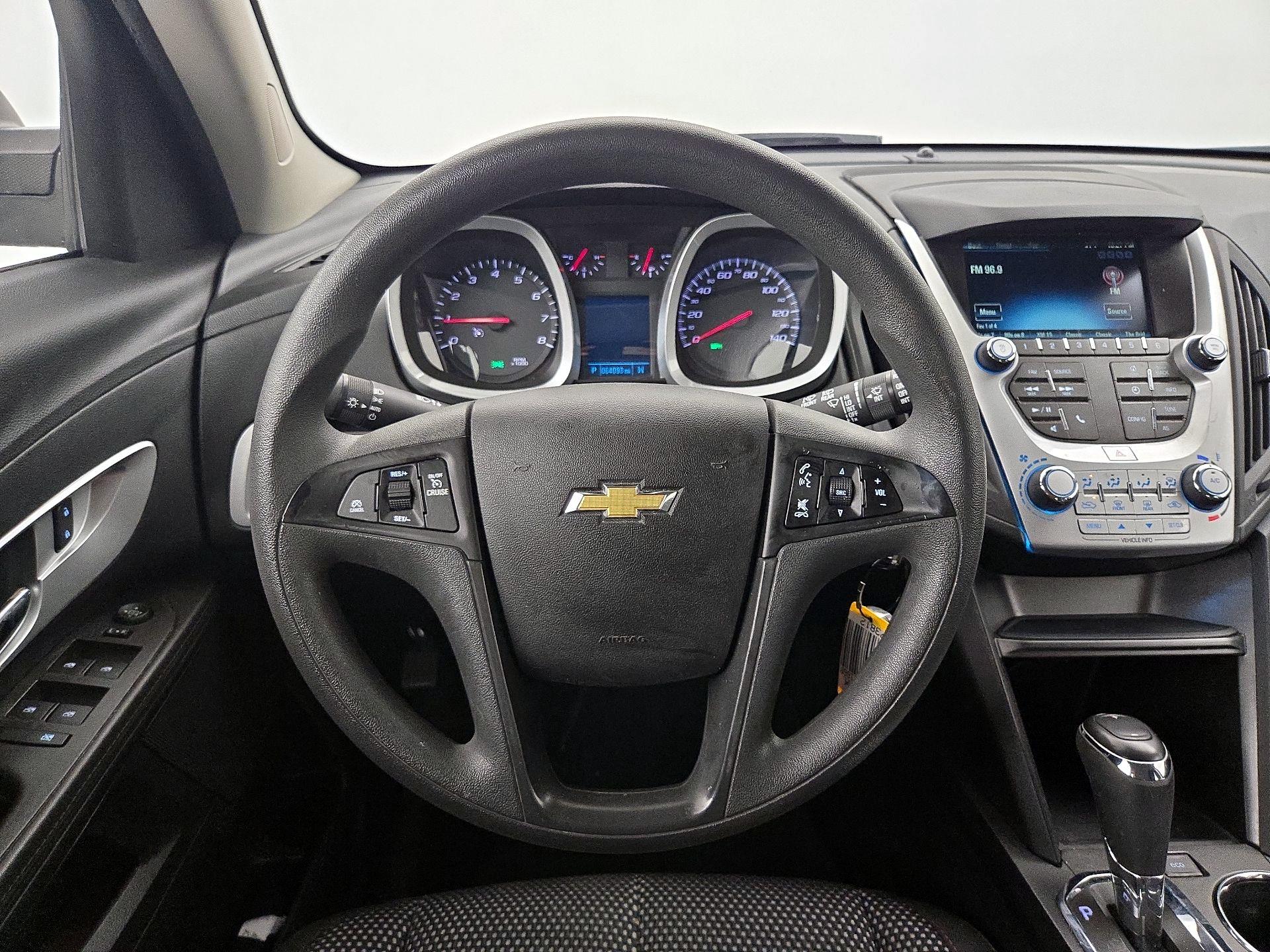 Thumbnail: 2016 Chevrolet Equinox - 10