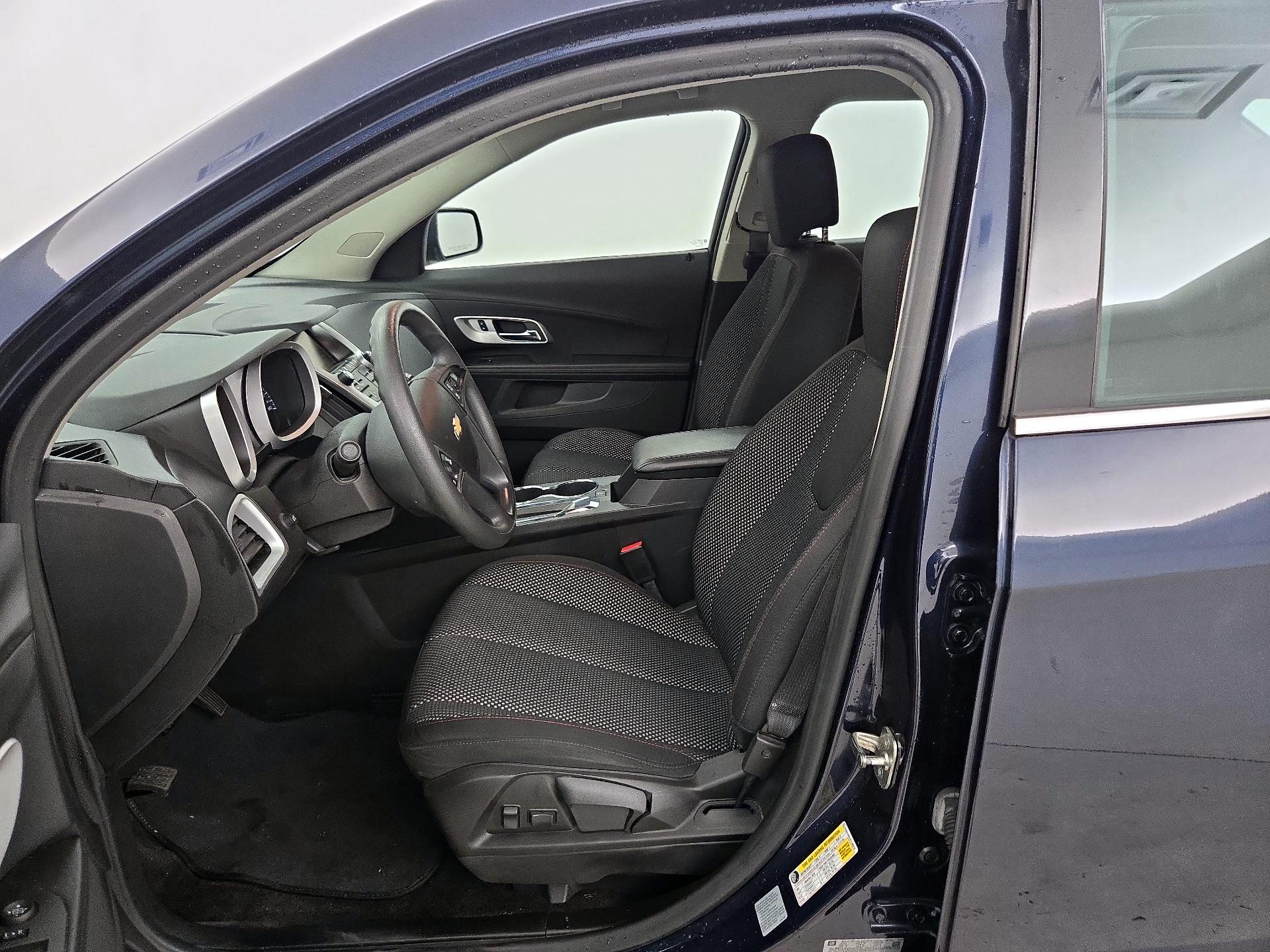 Thumbnail: 2016 Chevrolet Equinox - 11
