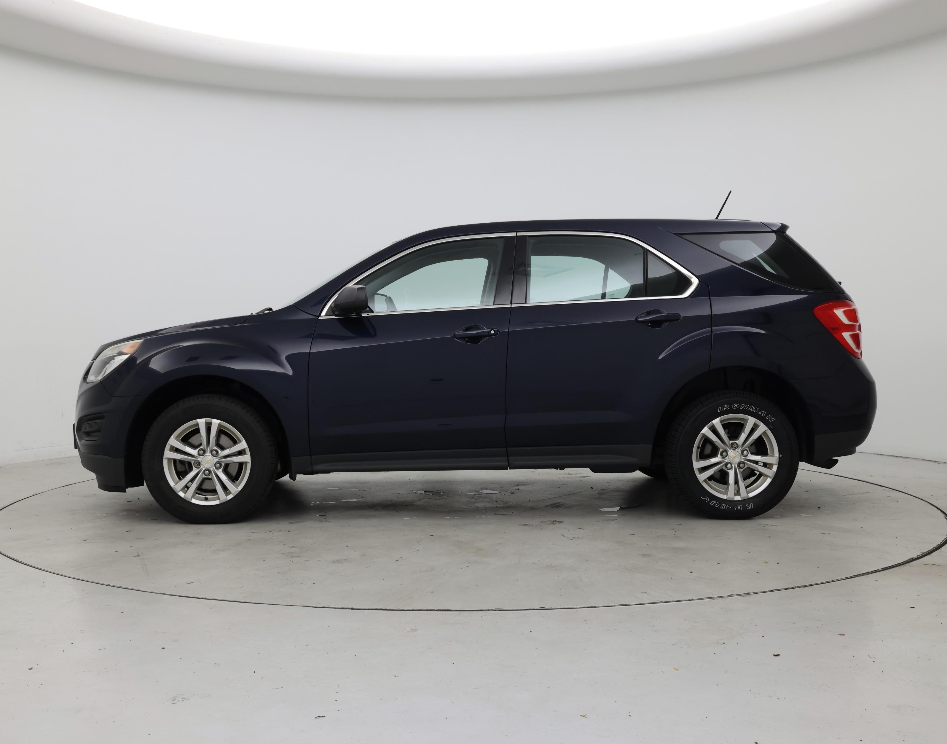 Thumbnail: 2016 Chevrolet Equinox - 3