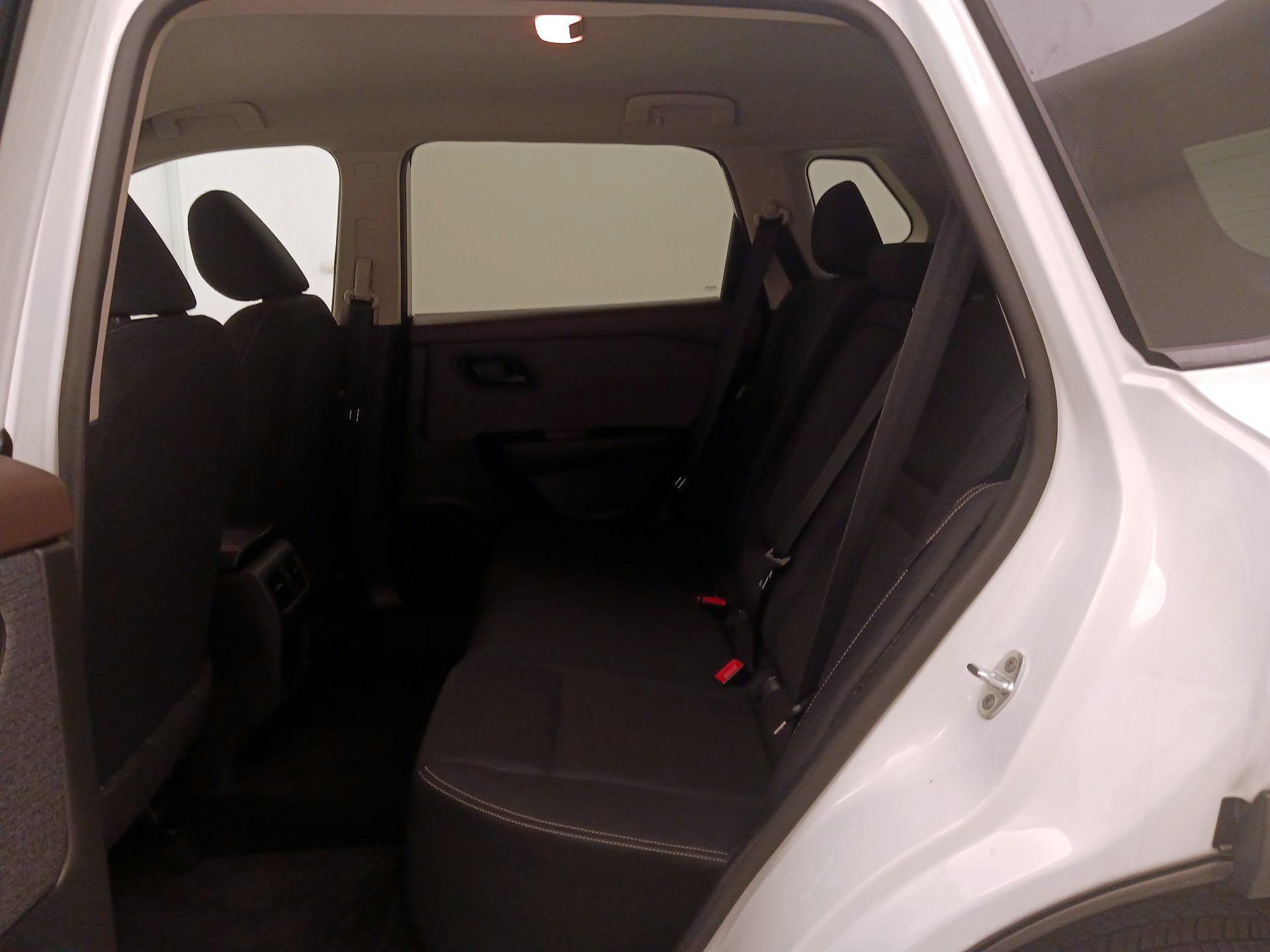 Thumbnail: 2023 Nissan Rogue - 19