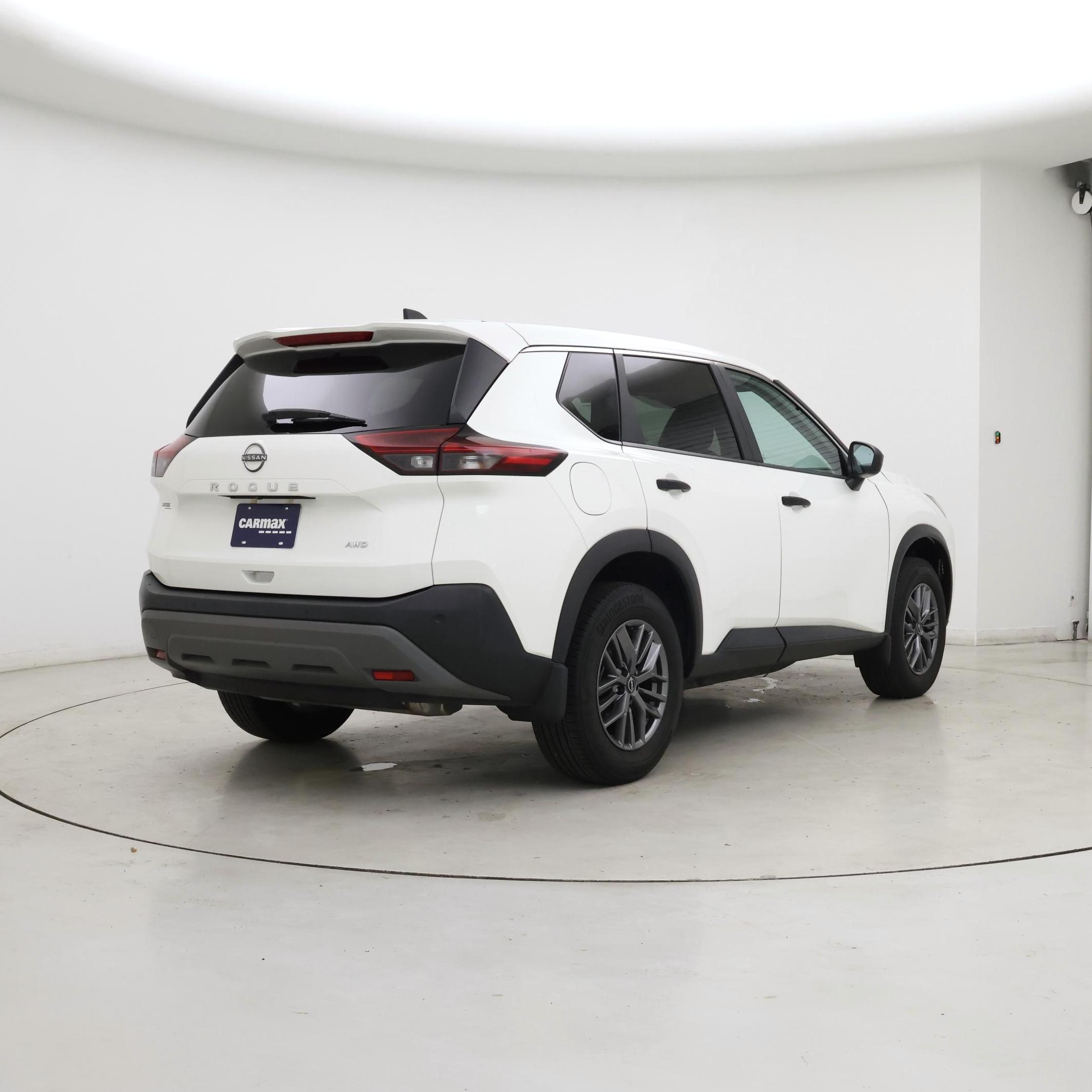 Thumbnail: 2023 Nissan Rogue - 8