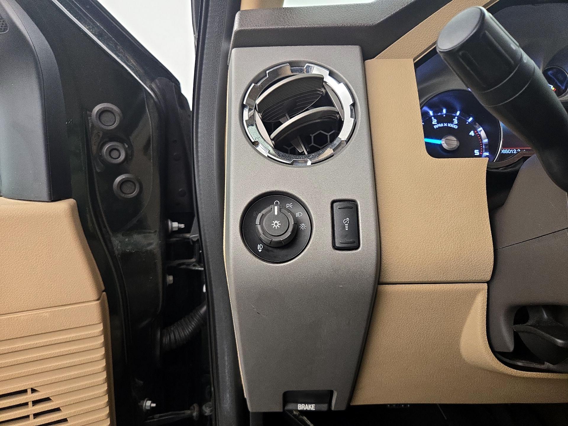Thumbnail: 2016 Ford F-250 - 13