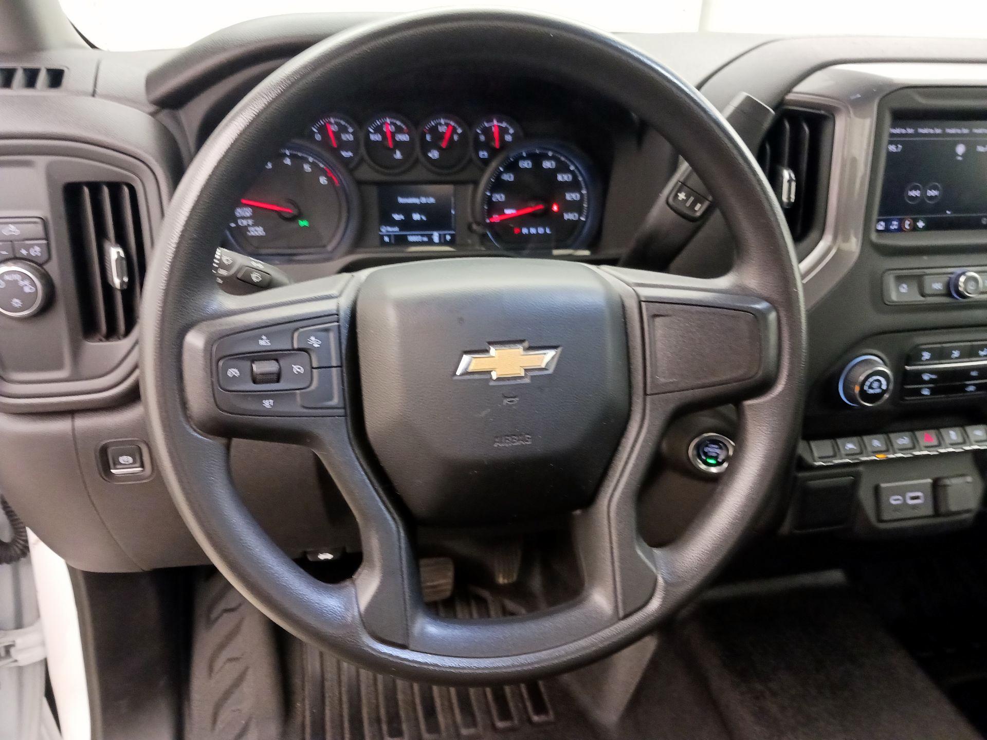 Thumbnail: 2024 Chevrolet Silverado 1500 - 10