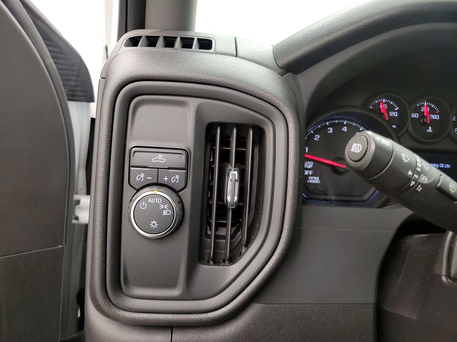Thumbnail: 2024 Chevrolet Silverado 1500 - 13