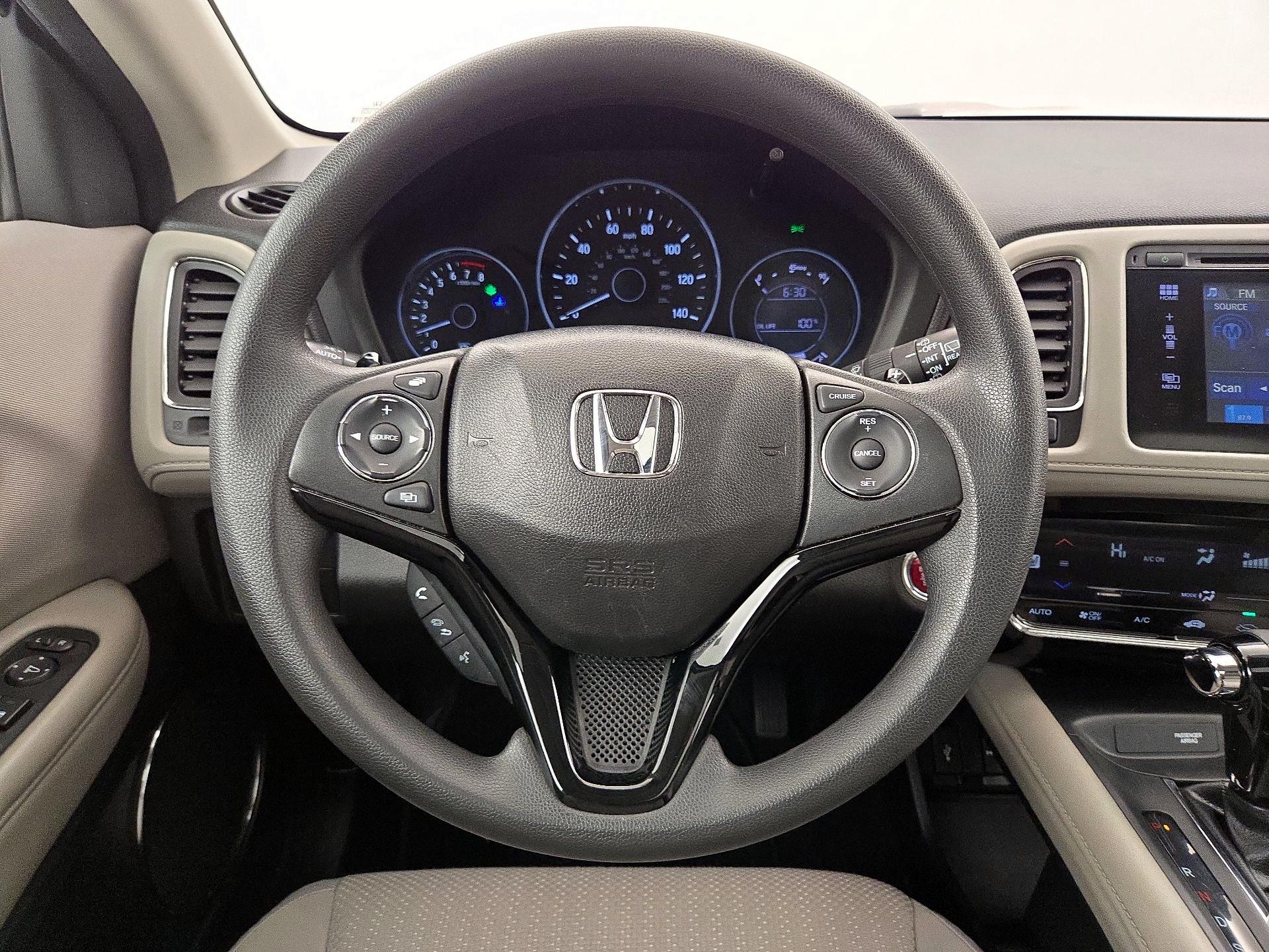 Thumbnail: 2016 Honda HR-V - 10