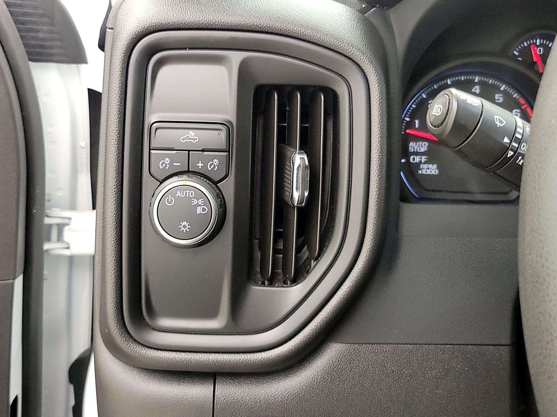 Thumbnail: 2024 Chevrolet Silverado 1500 - 13